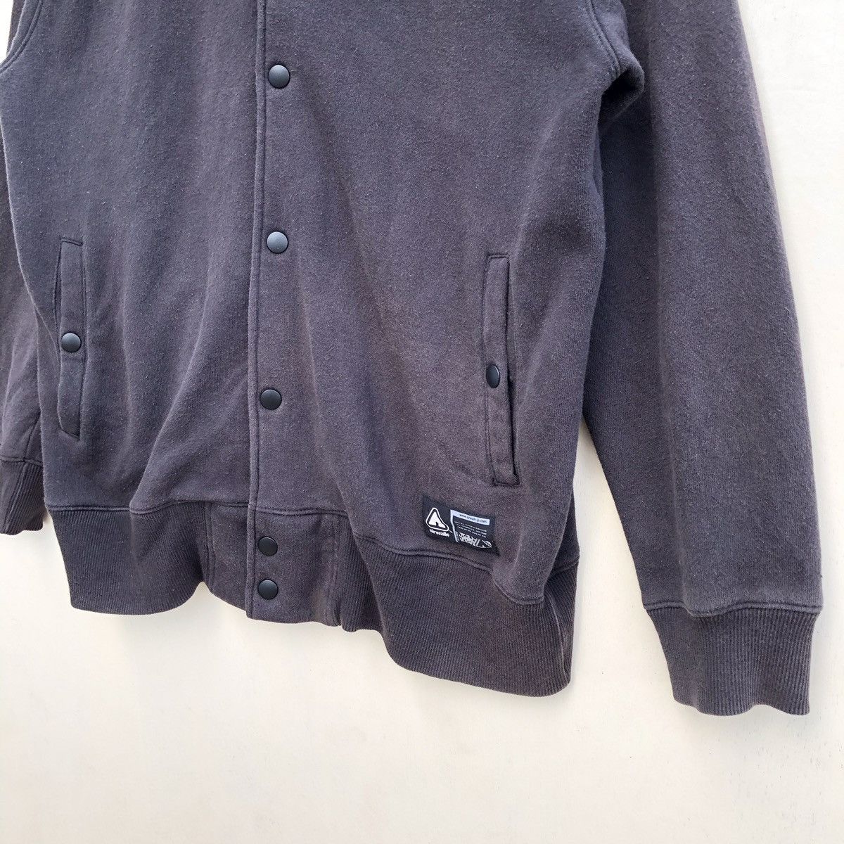 Airwalk Rare Airwalk Big Spell Out Oversized Button Ups Hoodie Size US M / EU 48-50 / 2 - 5 Thumbnail