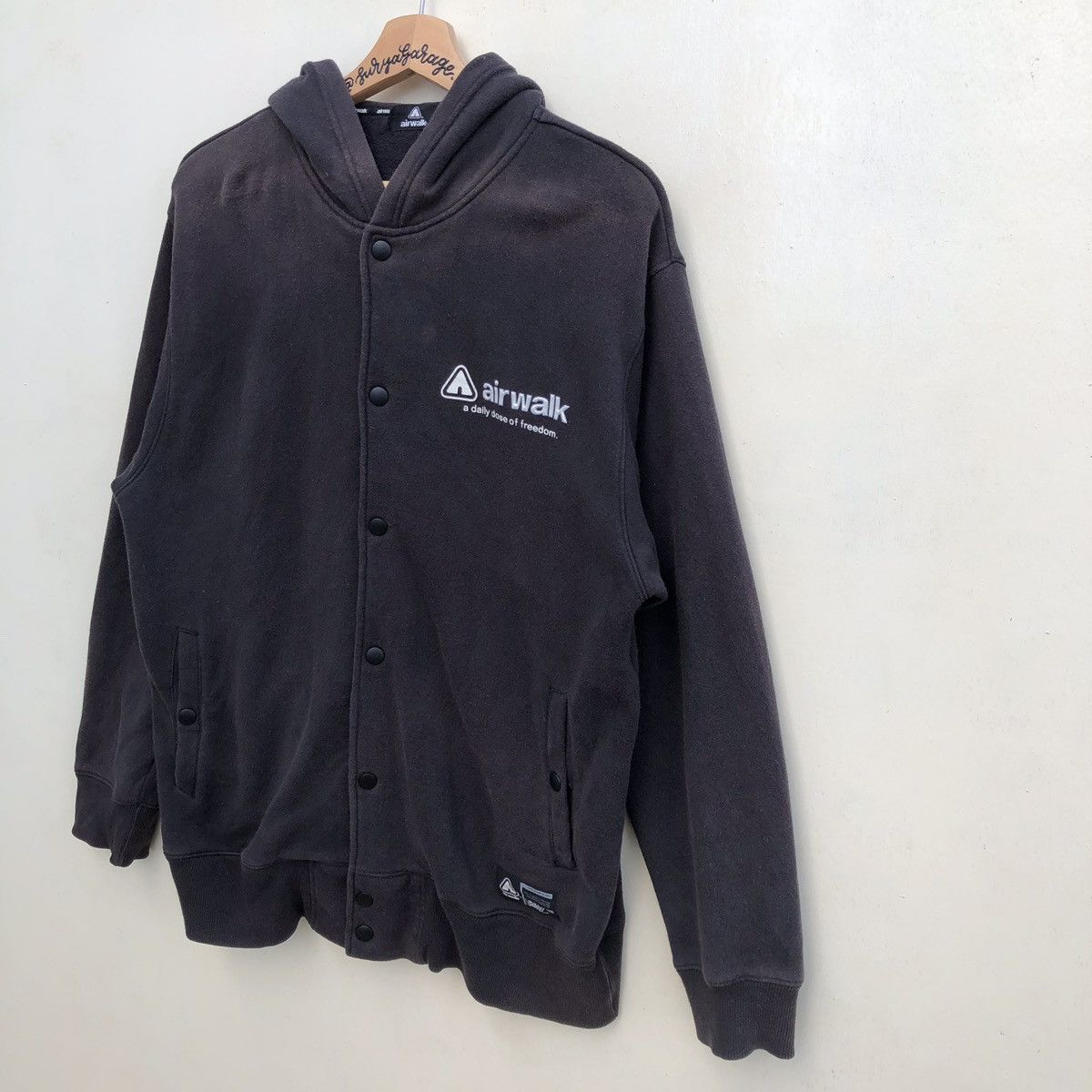 Airwalk Rare Airwalk Big Spell Out Oversized Button Ups Hoodie Size US M / EU 48-50 / 2 - 4 Thumbnail