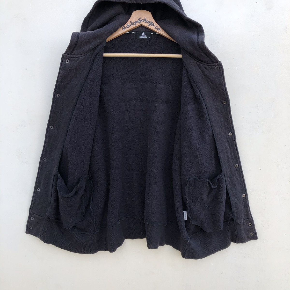 Airwalk Rare Airwalk Big Spell Out Oversized Button Ups Hoodie Size US M / EU 48-50 / 2 - 13 Thumbnail
