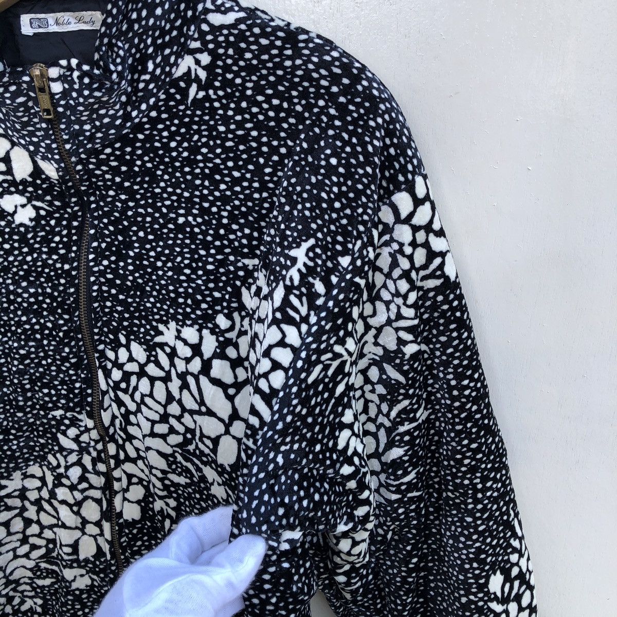 Japanese Brand × Vintage Vintage Japanese Brand Nobel Lady Zipper Puffer Style Jacket Size US M / EU 48-50 / 2 - 6 Thumbnail