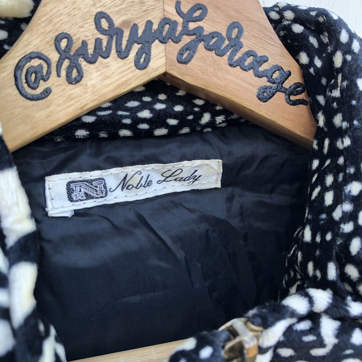 Japanese Brand × Vintage Vintage Japanese Brand Nobel Lady Zipper Puffer Style Jacket Size US M / EU 48-50 / 2 - 3 Thumbnail