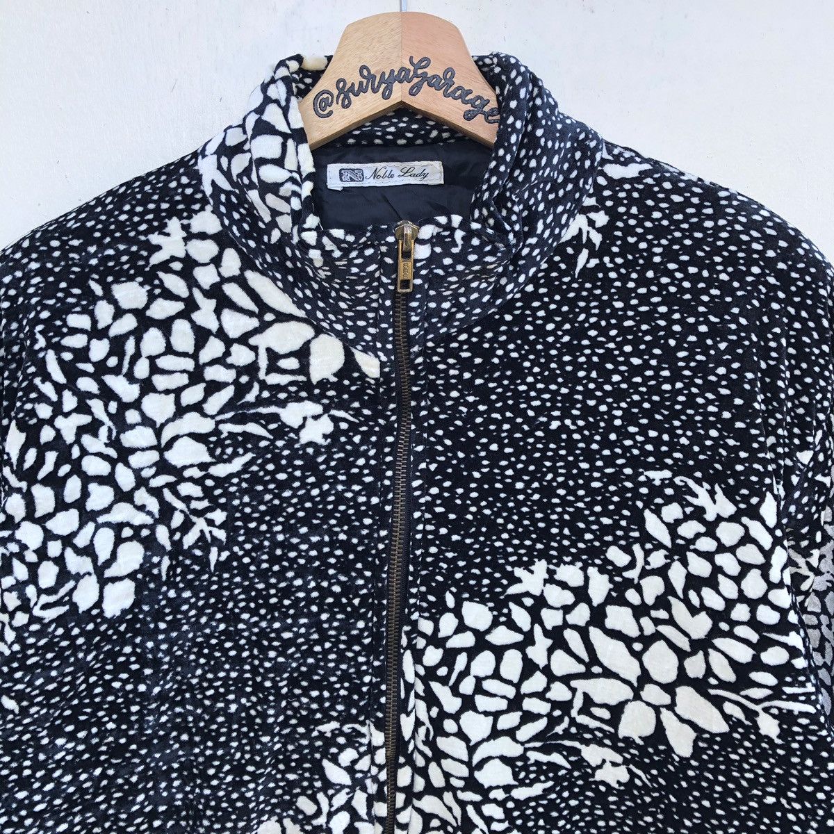 Japanese Brand × Vintage Vintage Japanese Brand Nobel Lady Zipper Puffer Style Jacket Size US M / EU 48-50 / 2 - 2 Thumbnail