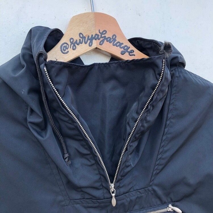 Japanese Brand Black Japanese Brand Windbreaker/Raincoat Size US L / EU 52-54 / 3 - 7 Thumbnail