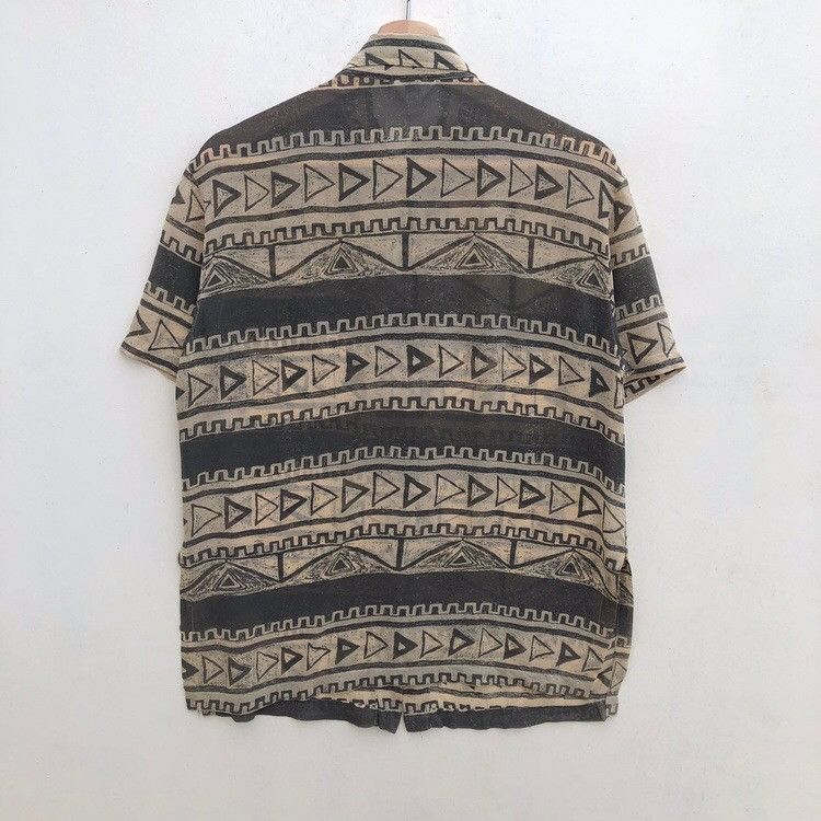 Designer × Japanese Brand × Vintage Vintage Lotte BelleRose 45146 Vaguely Shirt Button Ups Size US S / EU 44-46 / 1 - 7 Thumbnail