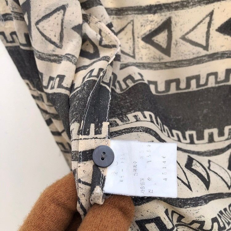 Designer × Japanese Brand × Vintage Vintage Lotte BelleRose 45146 Vaguely Shirt Button Ups Size US S / EU 44-46 / 1 - 9 Thumbnail