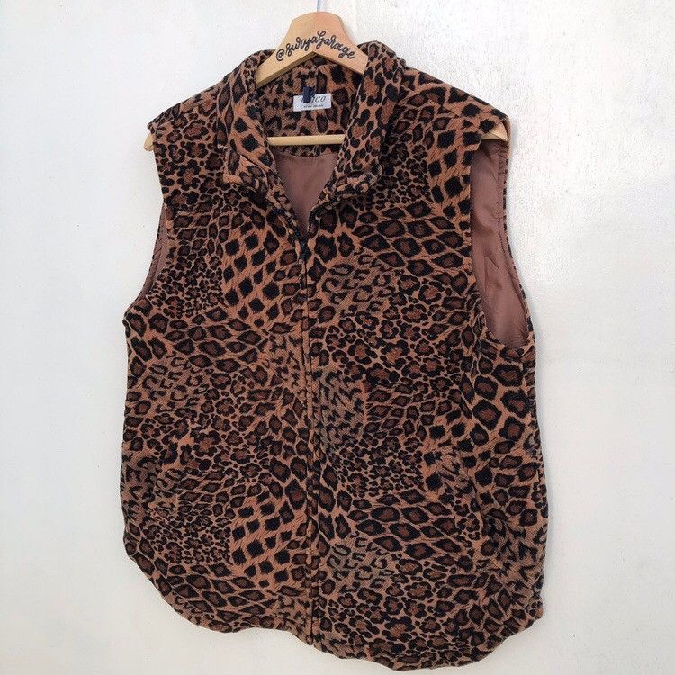 Designer × Japanese Brand × Vintage Vintage Unico Milano Collection Cheetah Sleeveless Jacket Size US M / EU 48-50 / 2 - 2 Thumbnail