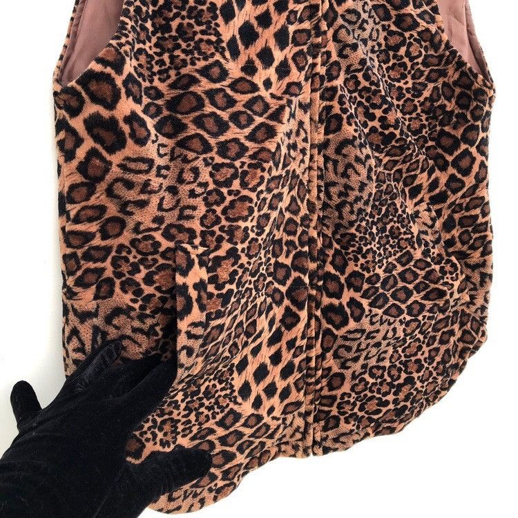 Designer × Japanese Brand × Vintage Vintage Unico Milano Collection Cheetah Sleeveless Jacket Size US M / EU 48-50 / 2 - 5 Thumbnail