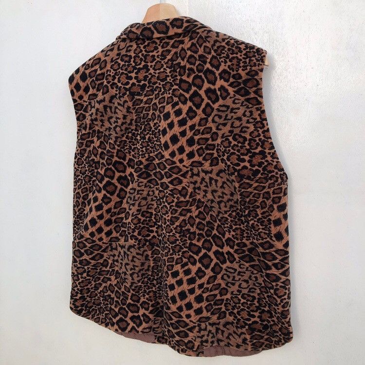 Designer × Japanese Brand × Vintage Vintage Unico Milano Collection Cheetah Sleeveless Jacket Size US M / EU 48-50 / 2 - 7 Thumbnail