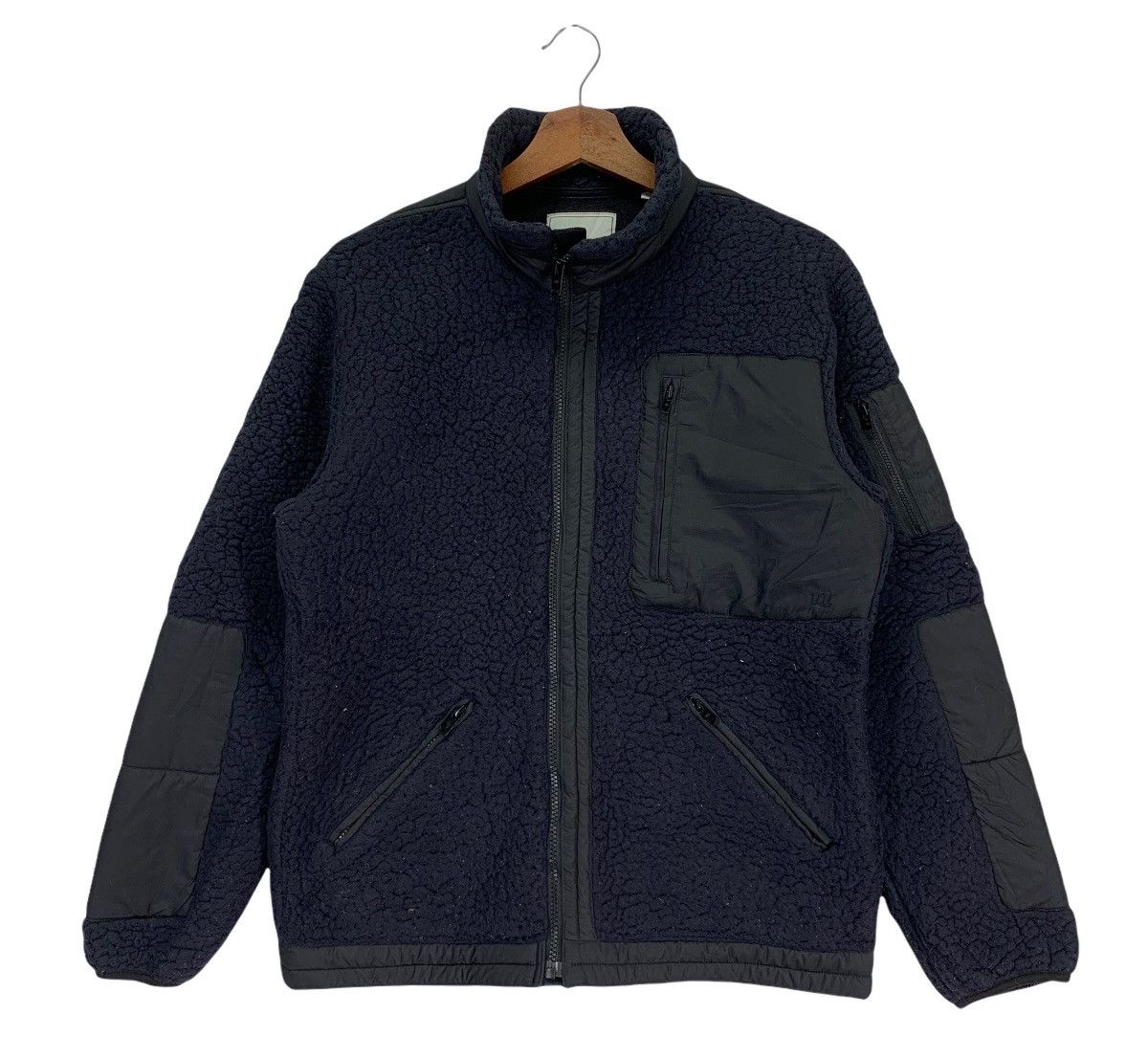 Japanese Brand × Undercover × Uniqlo Uniqlo X Undercover Fleece Sweater Size US M / EU 48-50 / 2 - 1 Thumbnail