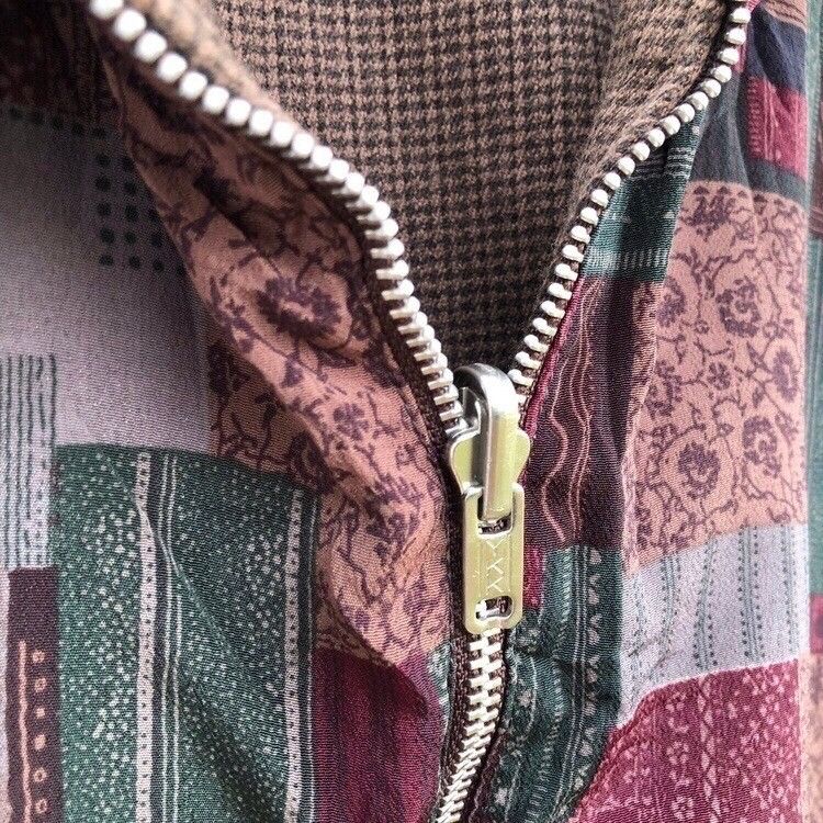 Japanese Brand × Vintage Vintage Reversible Japanese Brand Sleeveless Light Jacket Size US M / EU 48-50 / 2 - 6 Thumbnail
