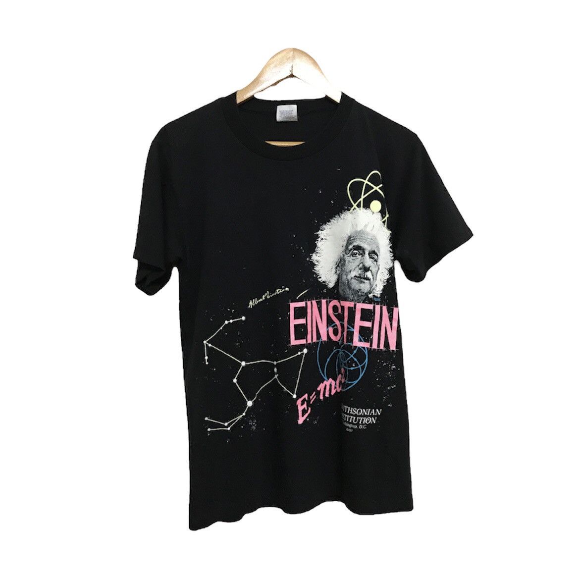 Vintage Truly Vintage 90s Albert Einstein Distressed Tshirt Size US S / EU 44-46 / 1 - 1 Thumbnail