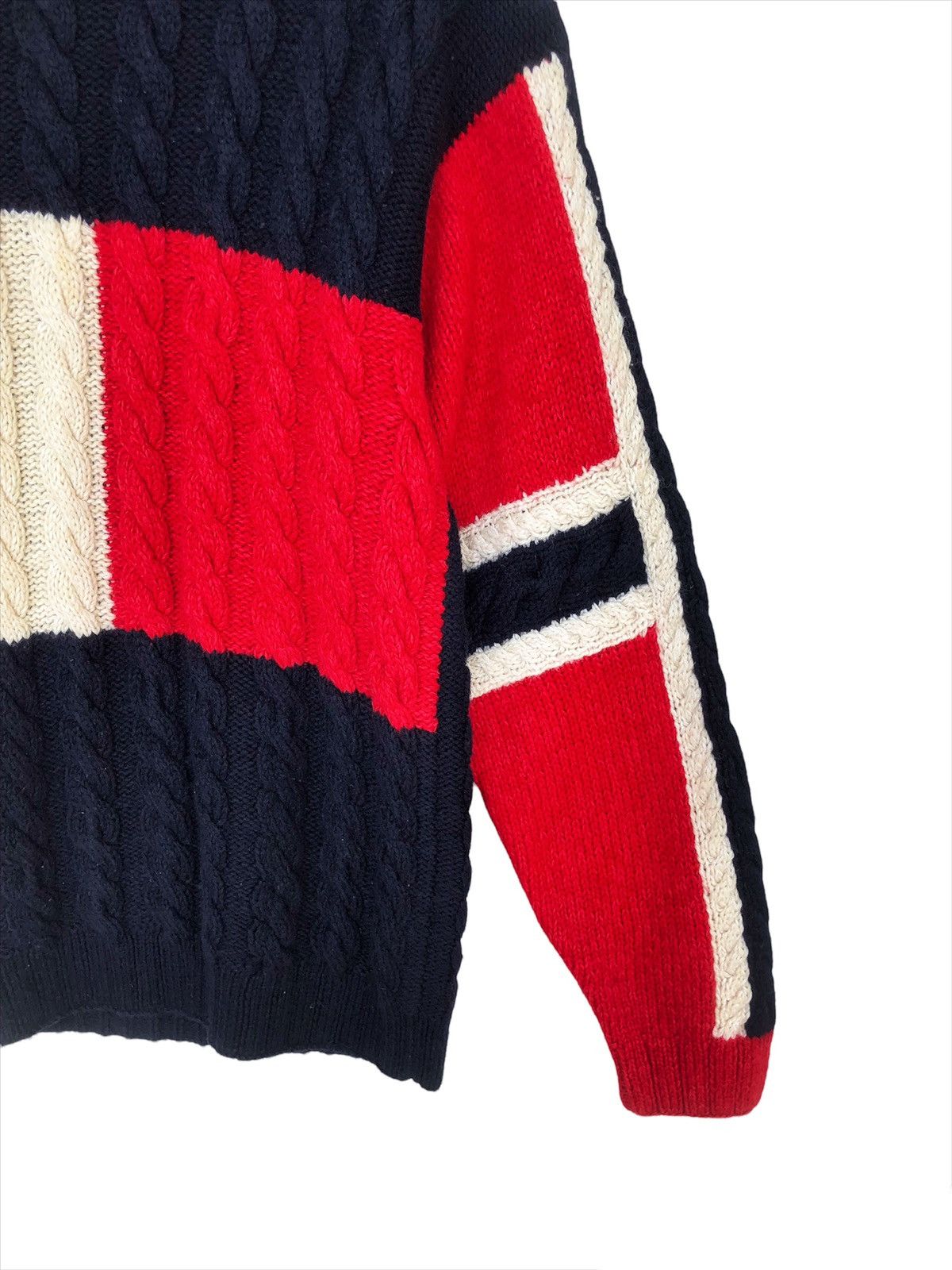 Tommy Hilfiger RARE🔥90s Tommy Hilfiger 🇺🇸 Flag Logo Heavy Wool Knitwear Size US M / EU 48-50 / 2 - 3 Thumbnail