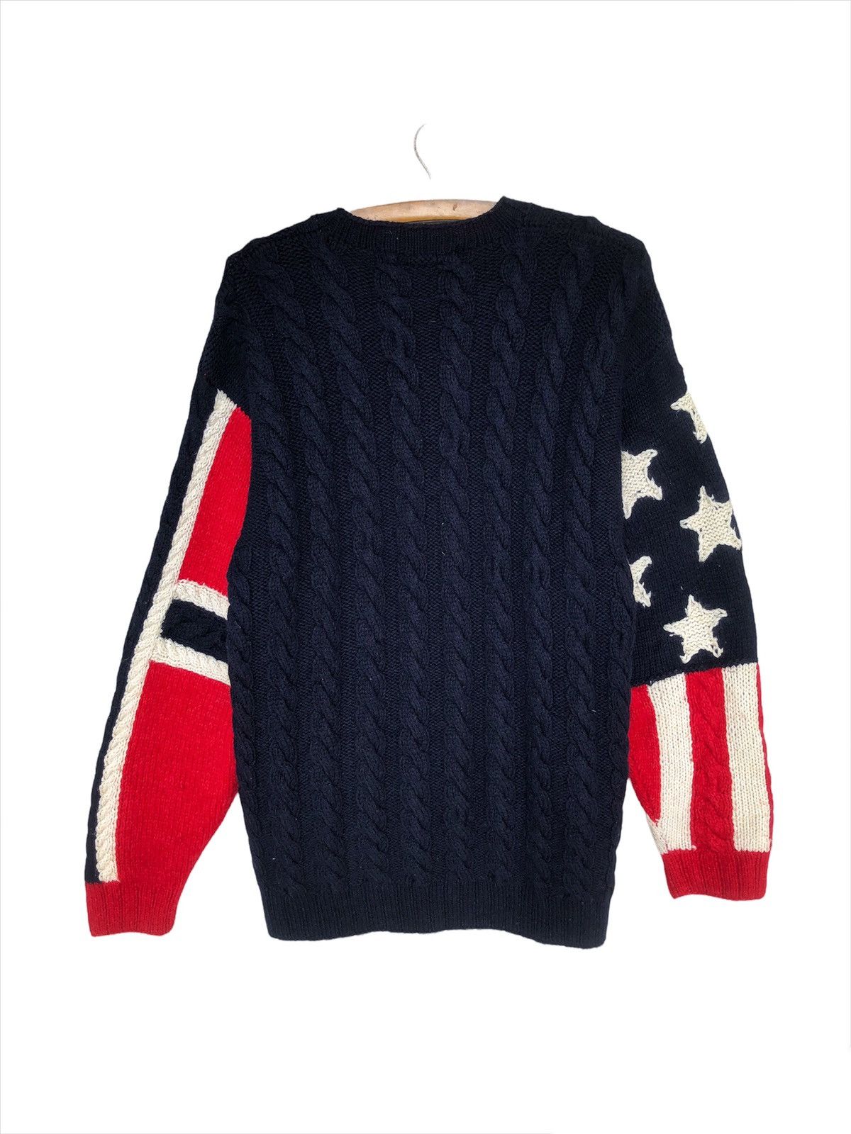 Tommy Hilfiger RARE🔥90s Tommy Hilfiger 🇺🇸 Flag Logo Heavy Wool Knitwear Size US M / EU 48-50 / 2 - 5 Thumbnail