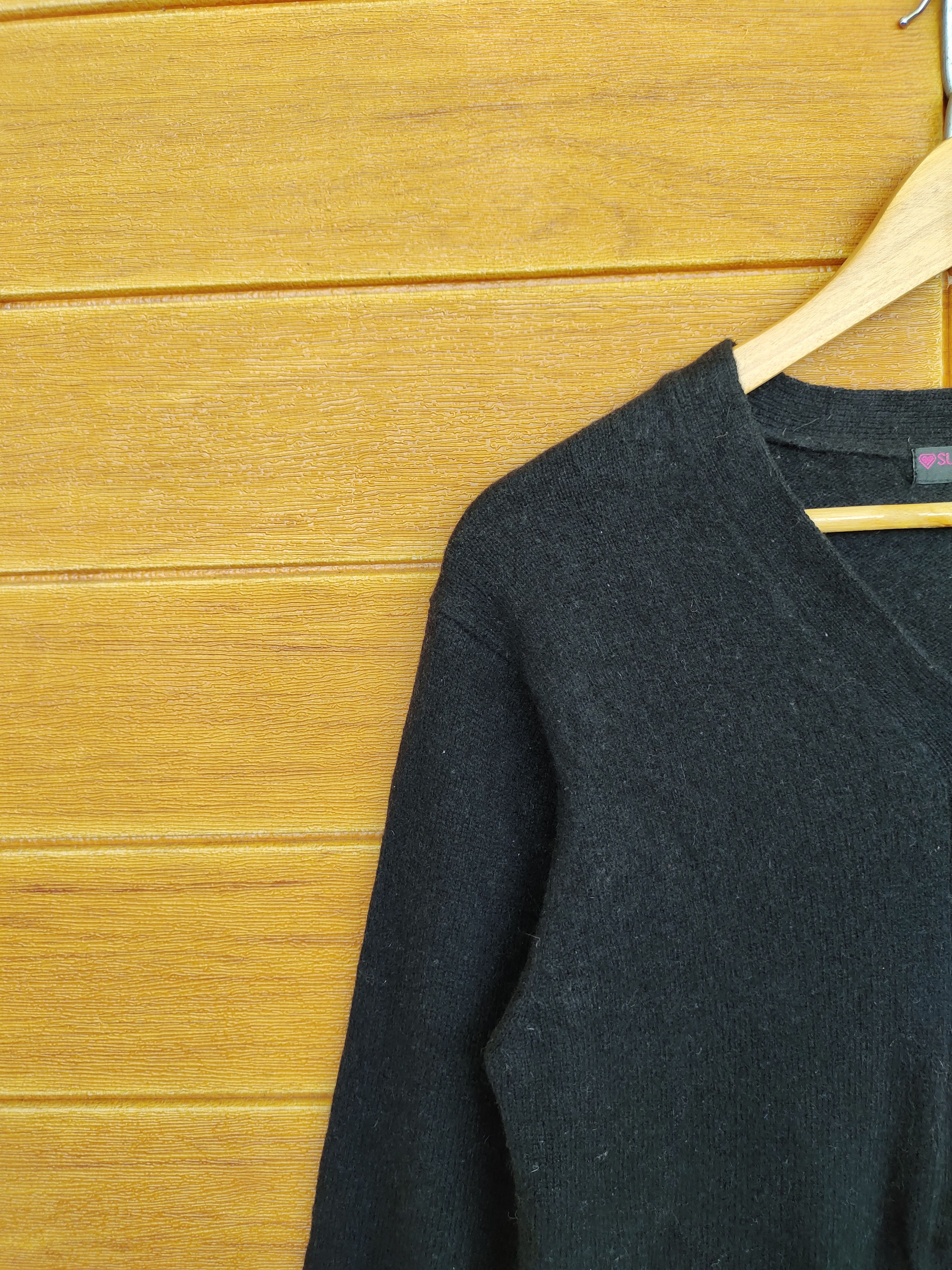 Japanese Brand Vintage SUPERLOVERS Japan Women Button Sweater Size ONE SIZE - 3 Thumbnail