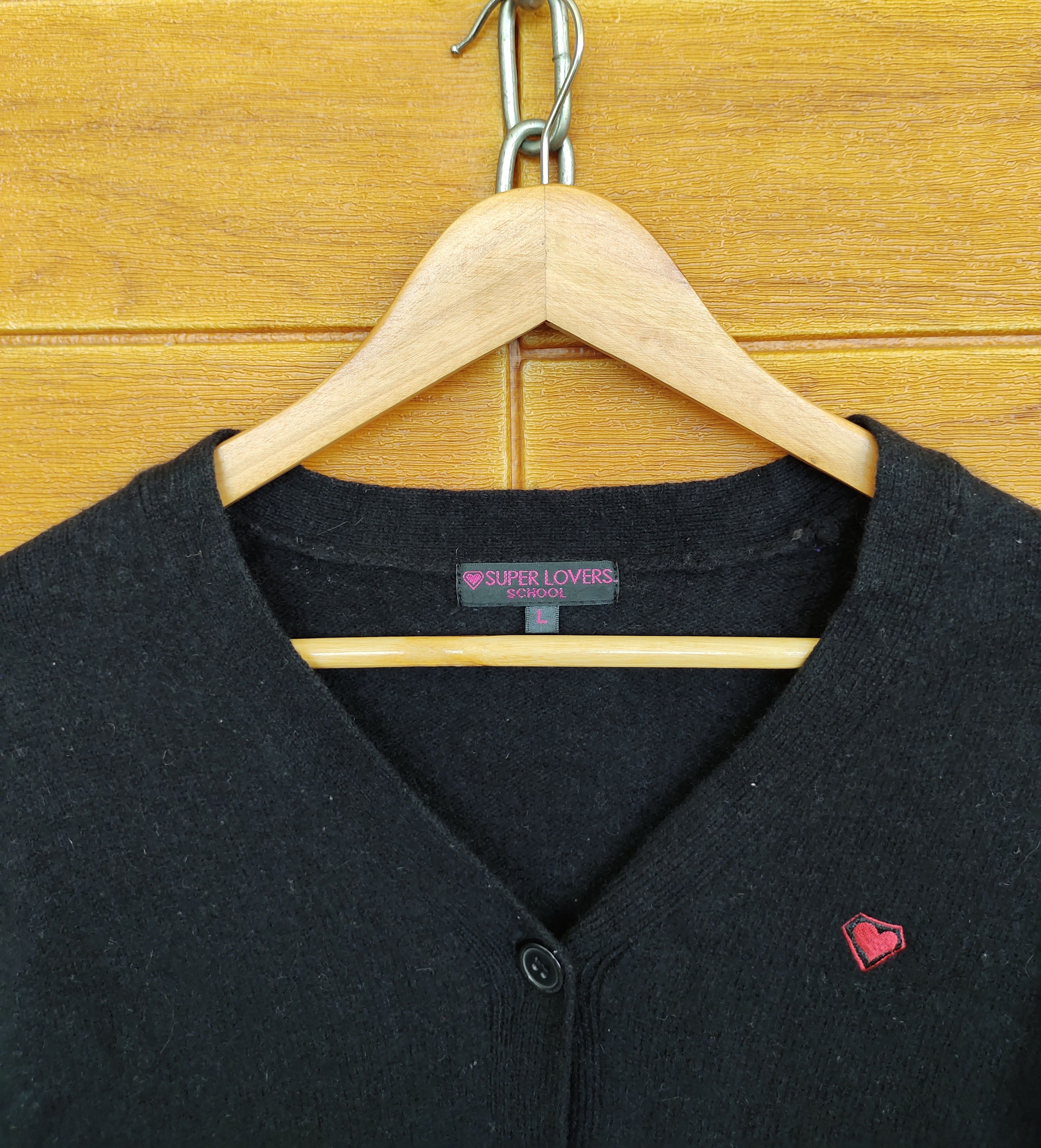 Japanese Brand Vintage SUPERLOVERS Japan Women Button Sweater Size ONE SIZE - 2 Thumbnail