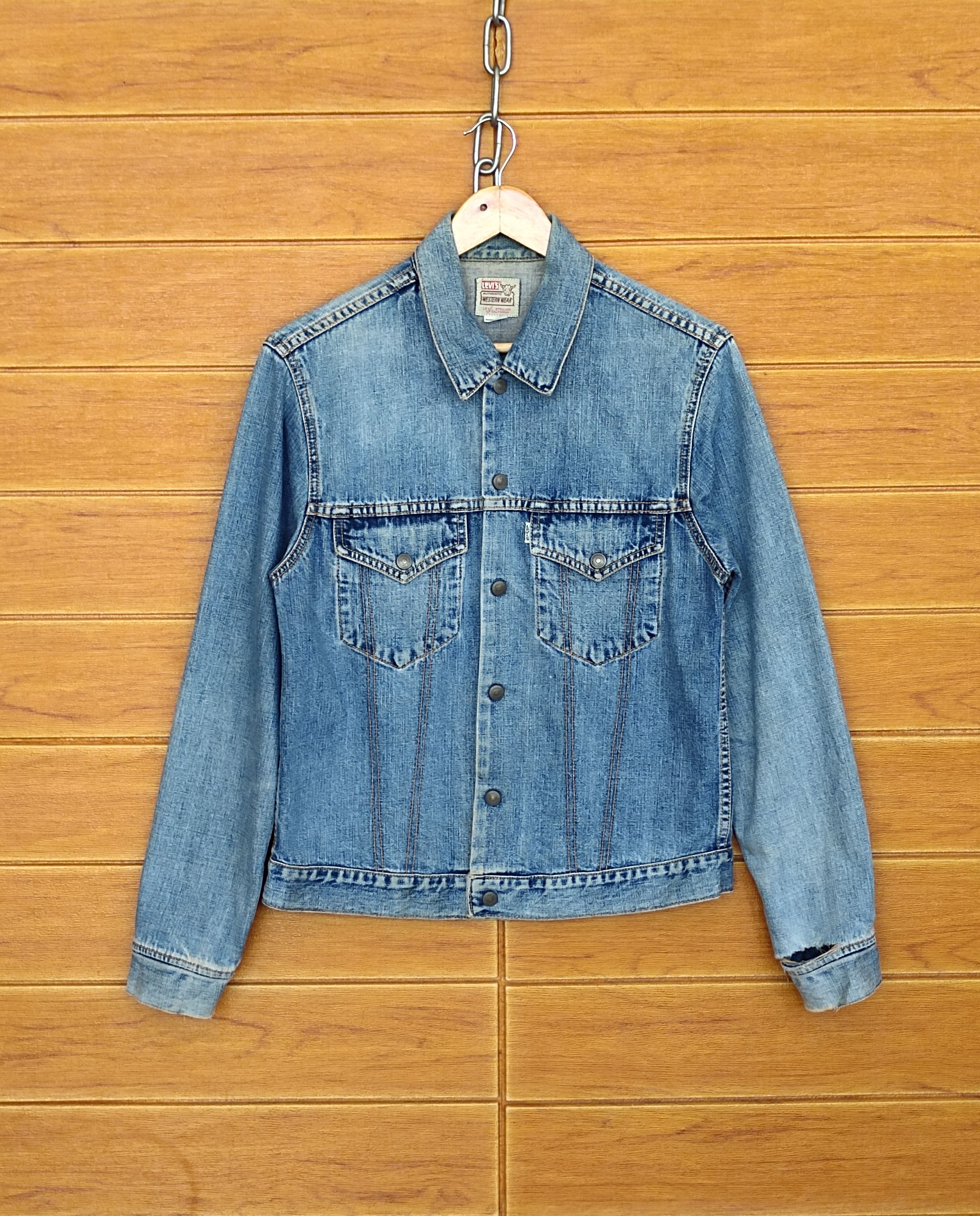 Levi's × Vintage Vintage 90s Levis 777 Button #527 Distressed