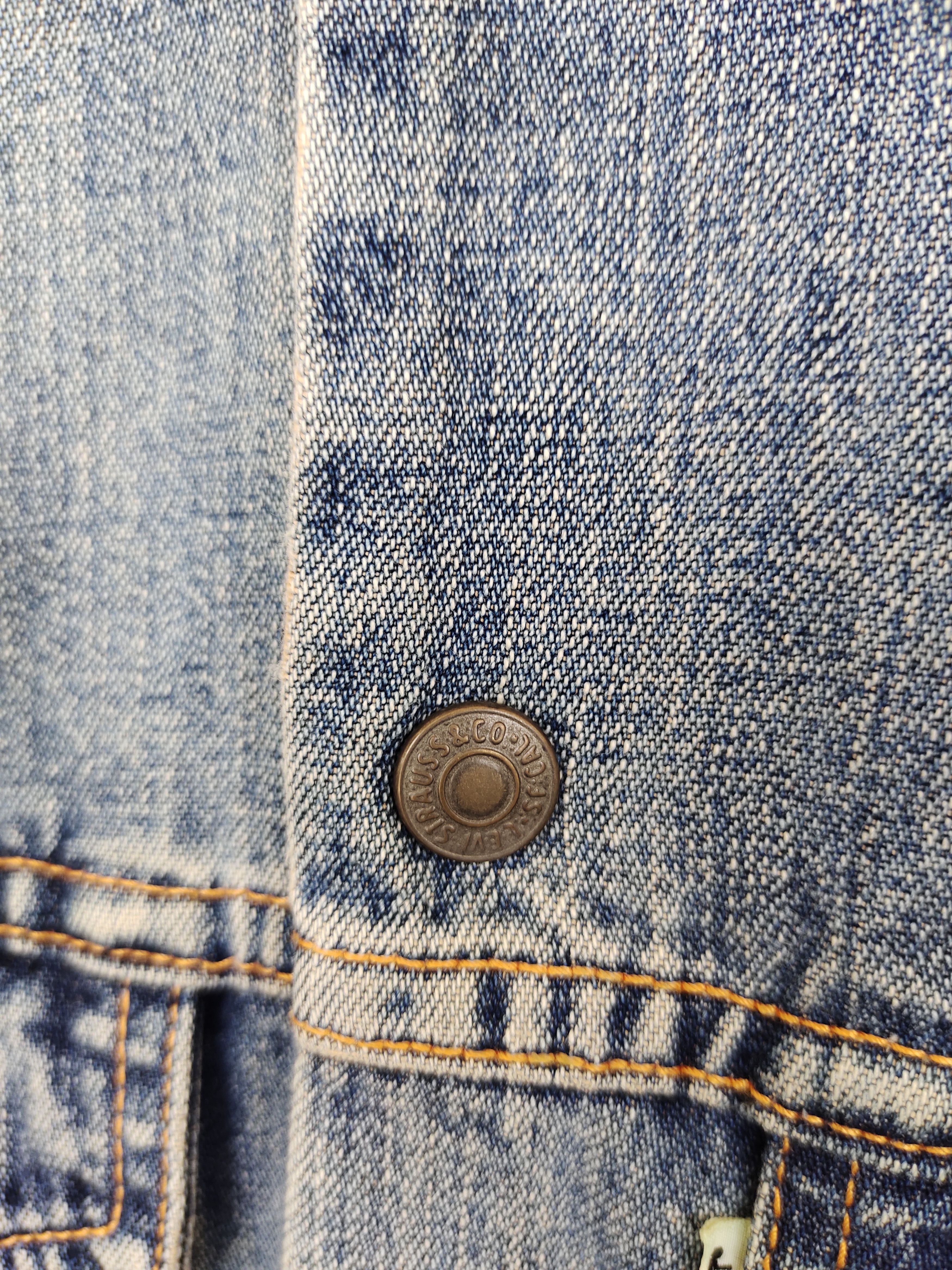 Levi's Vintage 90s Levis Distressed patina Denim Jacket Size US M / EU 48-50 / 2 - 11 Thumbnail