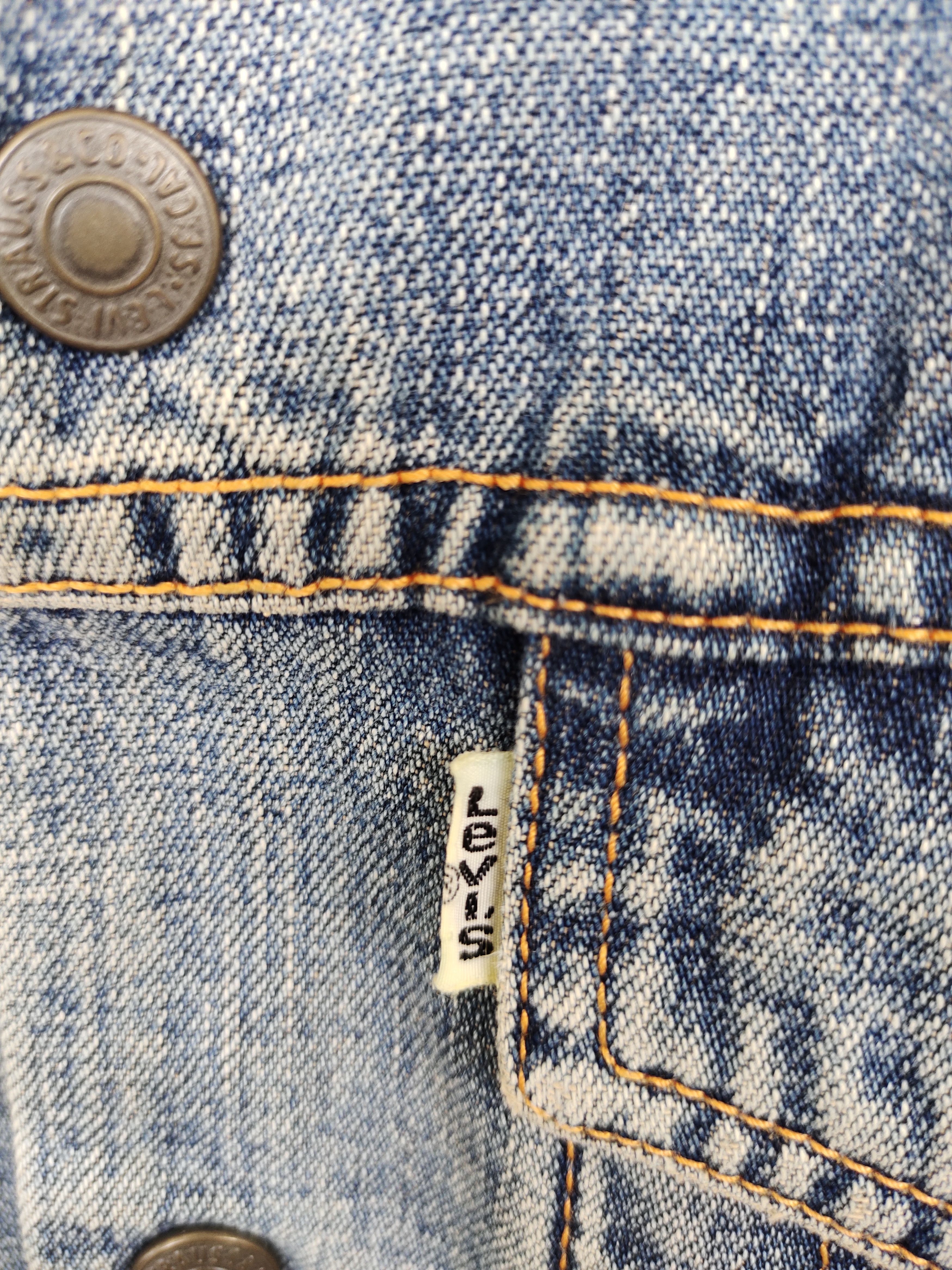 Levi's Vintage 90s Levis Distressed patina Denim Jacket Size US M / EU 48-50 / 2 - 12 Thumbnail