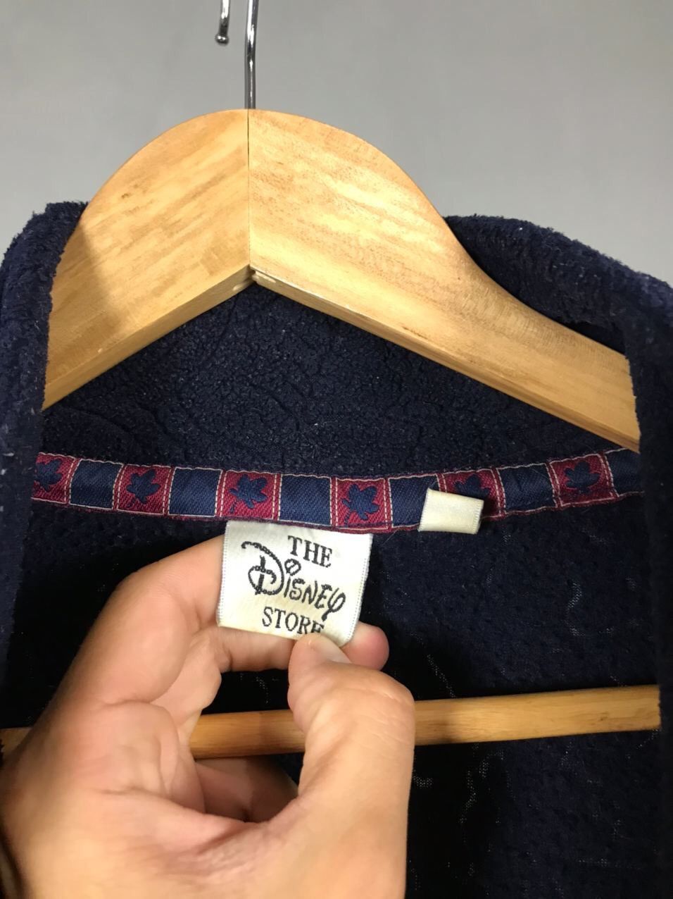 Disney Vintage The Disney Navy Blue Size US L / EU 52-54 / 3 - 5 Thumbnail