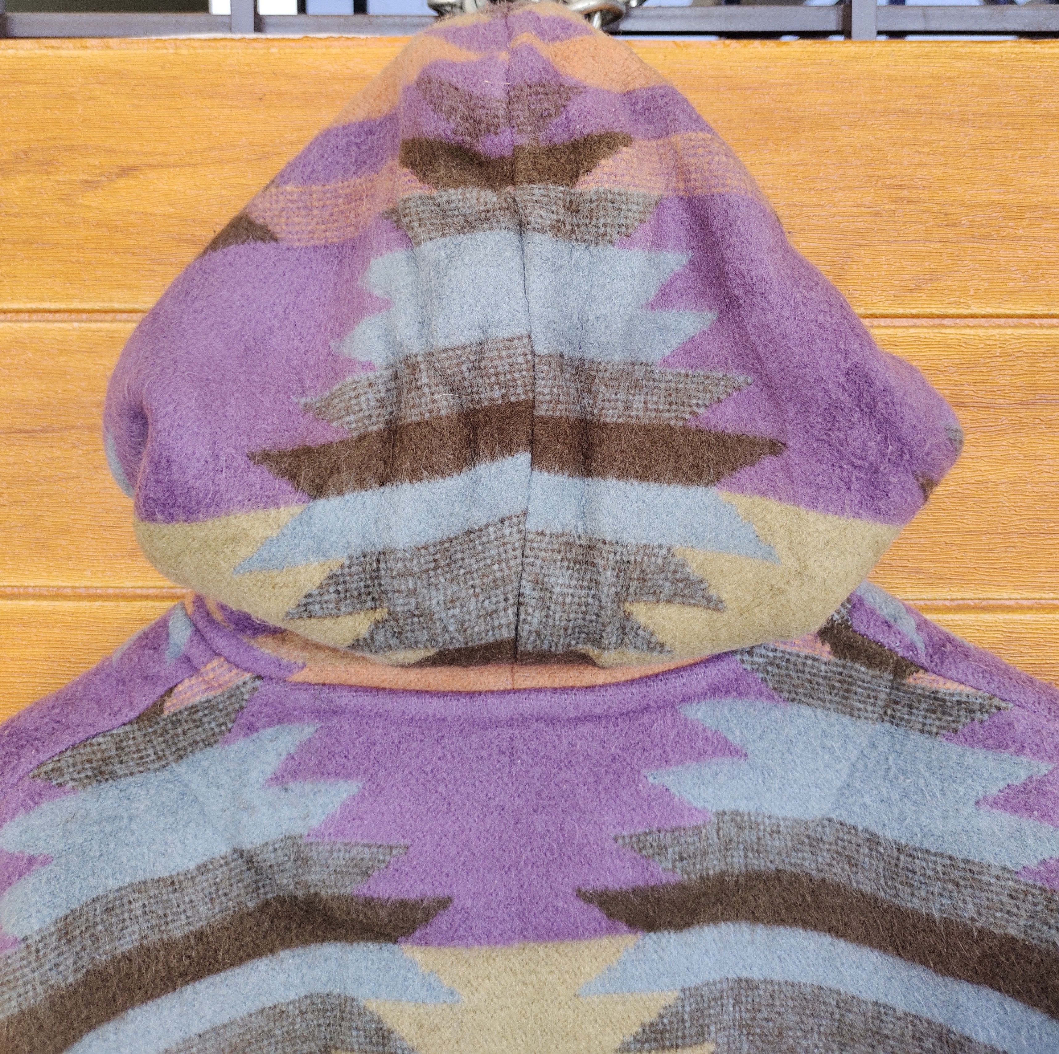 Vintage Vintage HENKE Aztec Tribal Navajo Wool Jacket Size US L / EU 52-54 / 3 - 11 Thumbnail