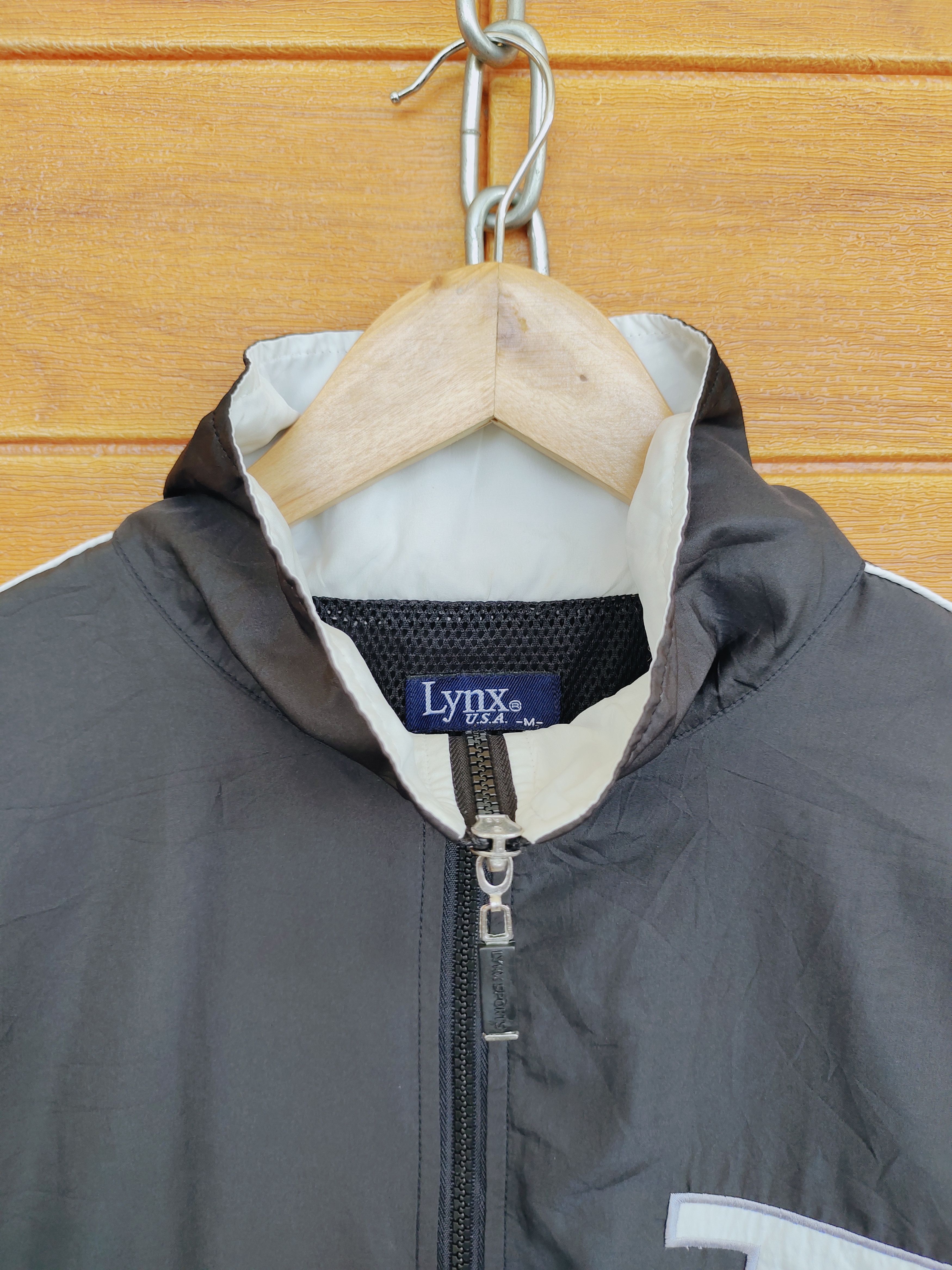 Vintage Vintage 90s LYNX USA Embroidered Cartoon Windbreaker Size US M / EU 48-50 / 2 - 4 Thumbnail