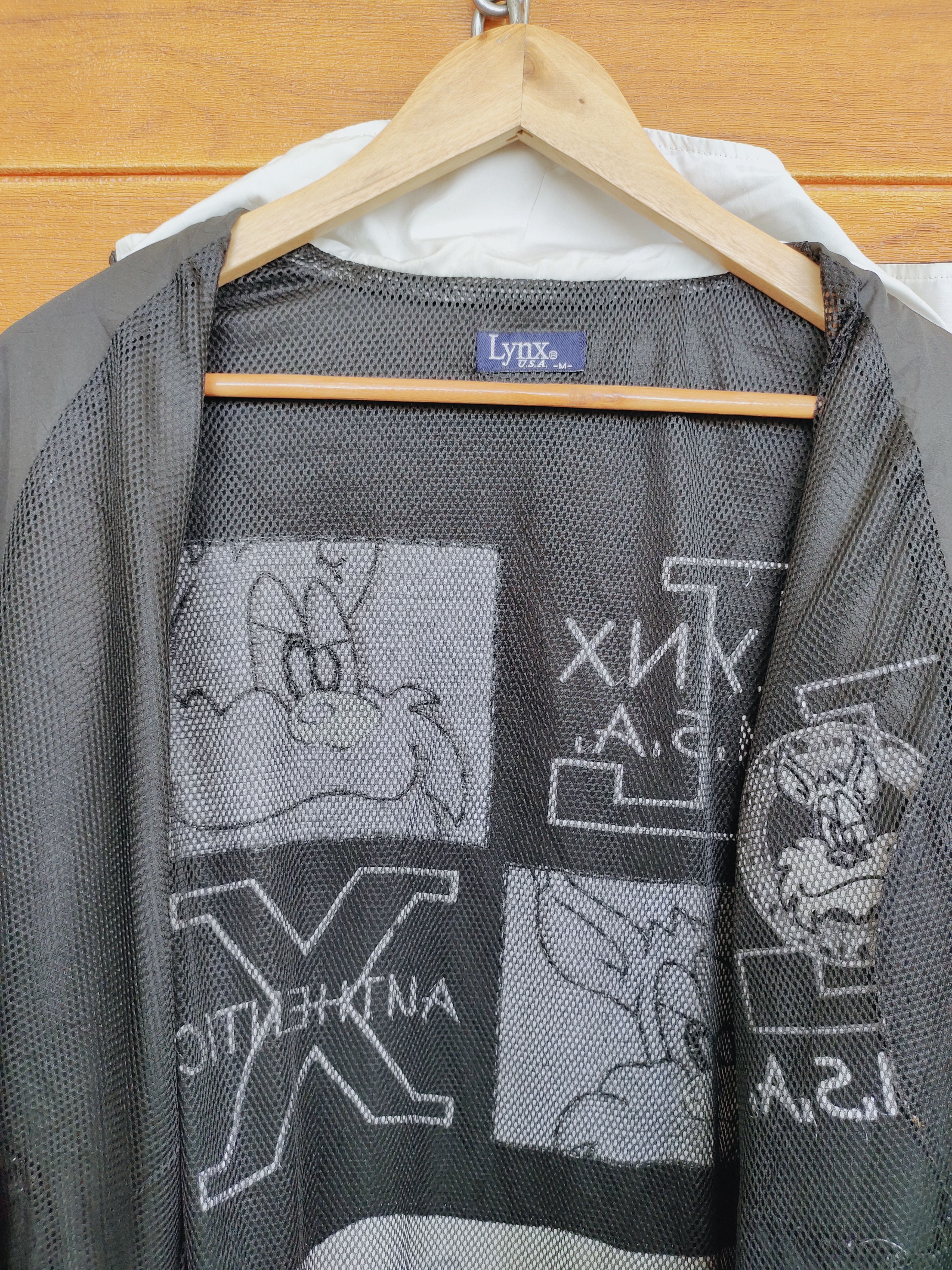 Vintage Vintage 90s LYNX USA Embroidered Cartoon Windbreaker Size US M / EU 48-50 / 2 - 16 Thumbnail