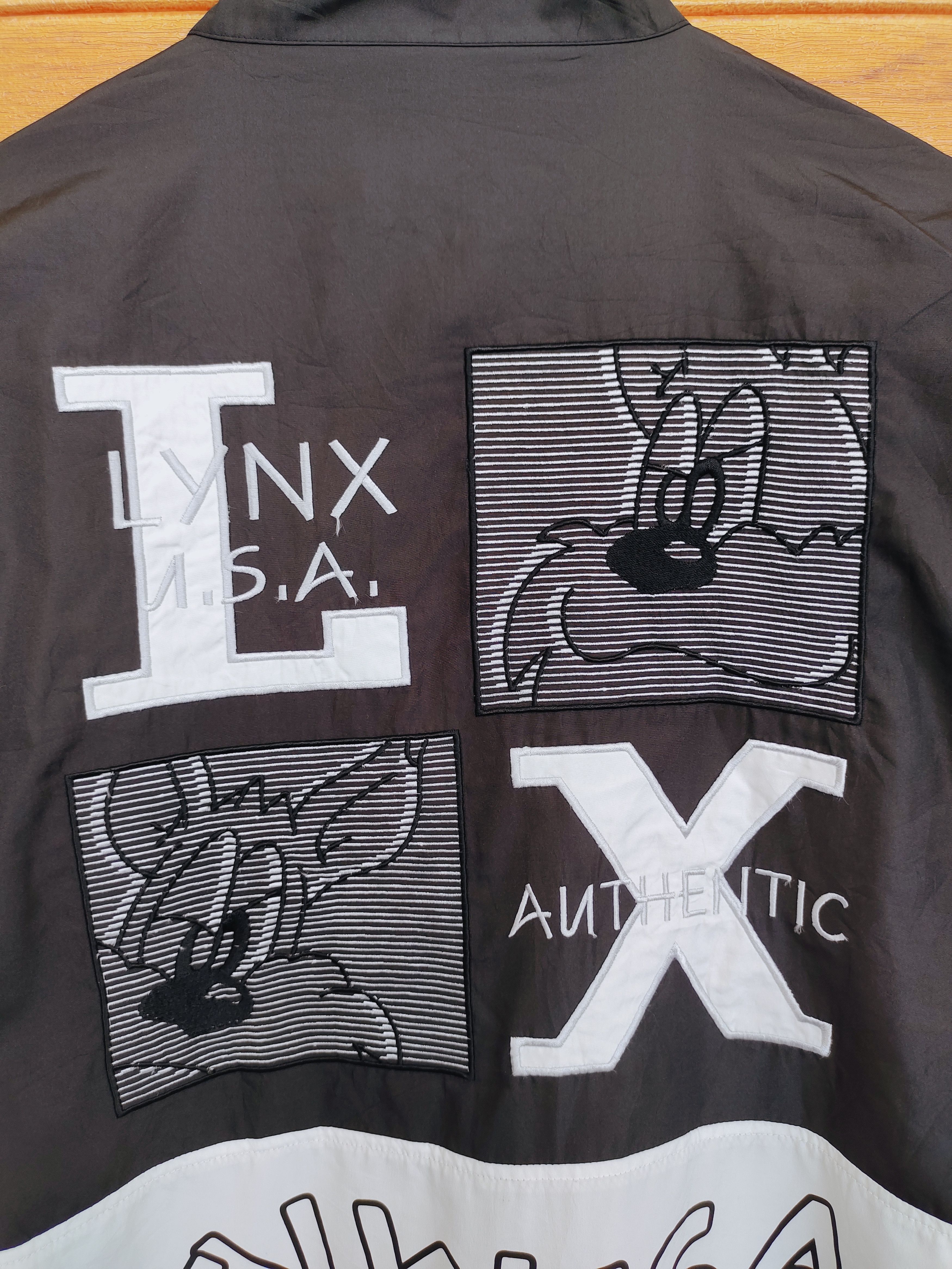 Vintage Vintage 90s LYNX USA Embroidered Cartoon Windbreaker Size US M / EU 48-50 / 2 - 12 Thumbnail