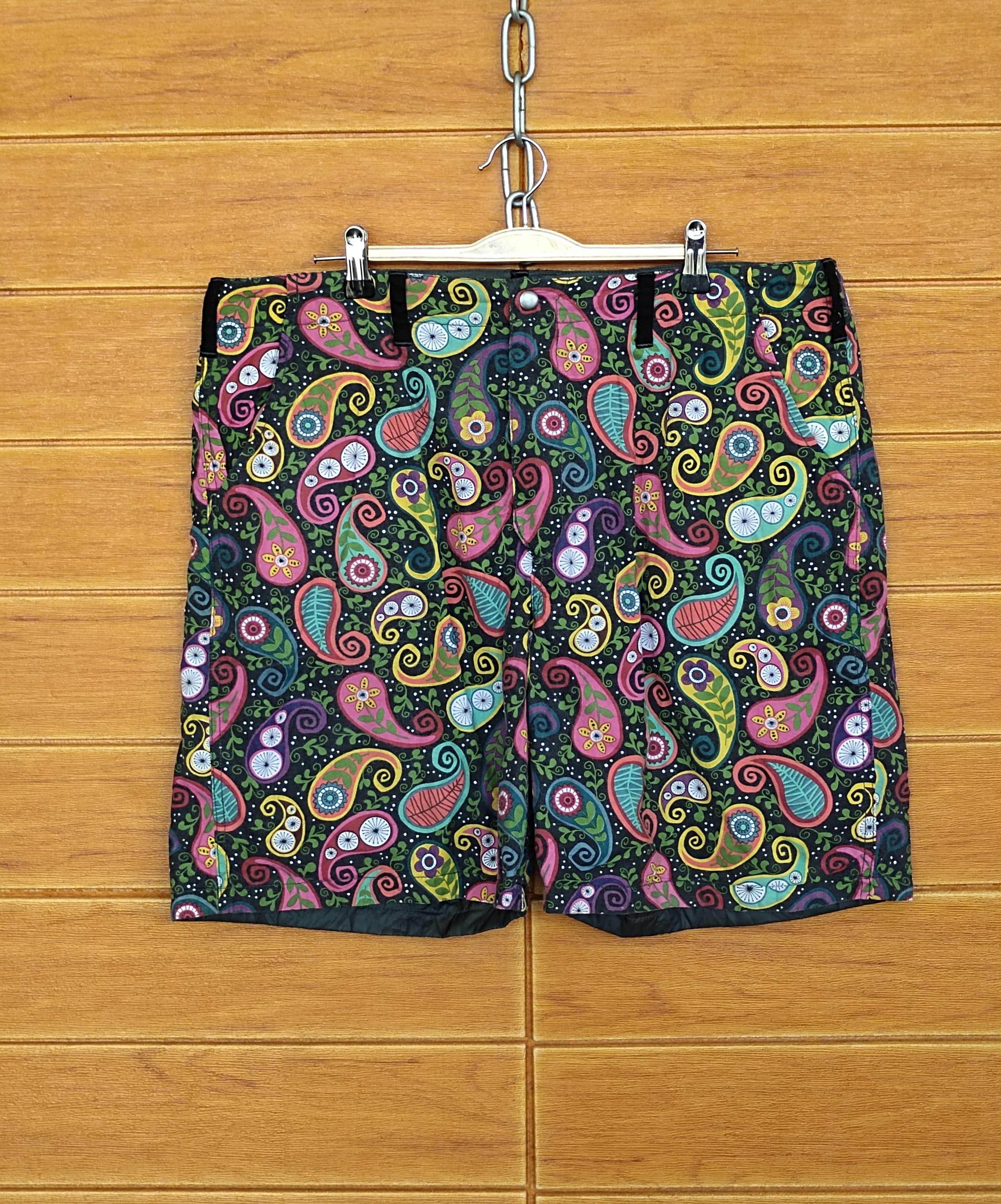 go slow caravan GO SLOW CARAWAN Paisley Fullprint Reversible Short Pants Size US 36 / EU 52 - 1 Thumbnail
