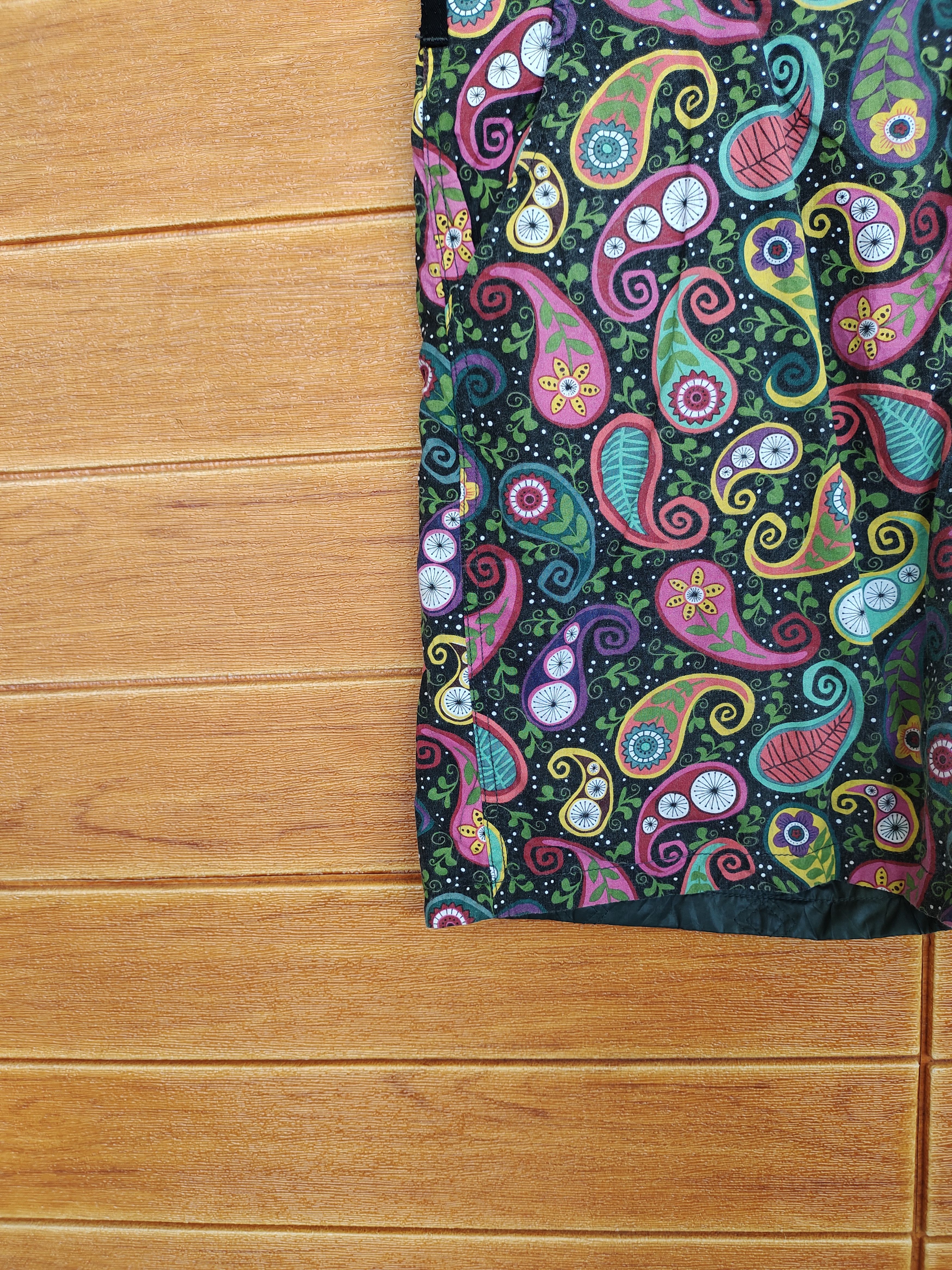 go slow caravan GO SLOW CARAWAN Paisley Fullprint Reversible Short Pants Size US 36 / EU 52 - 3 Thumbnail