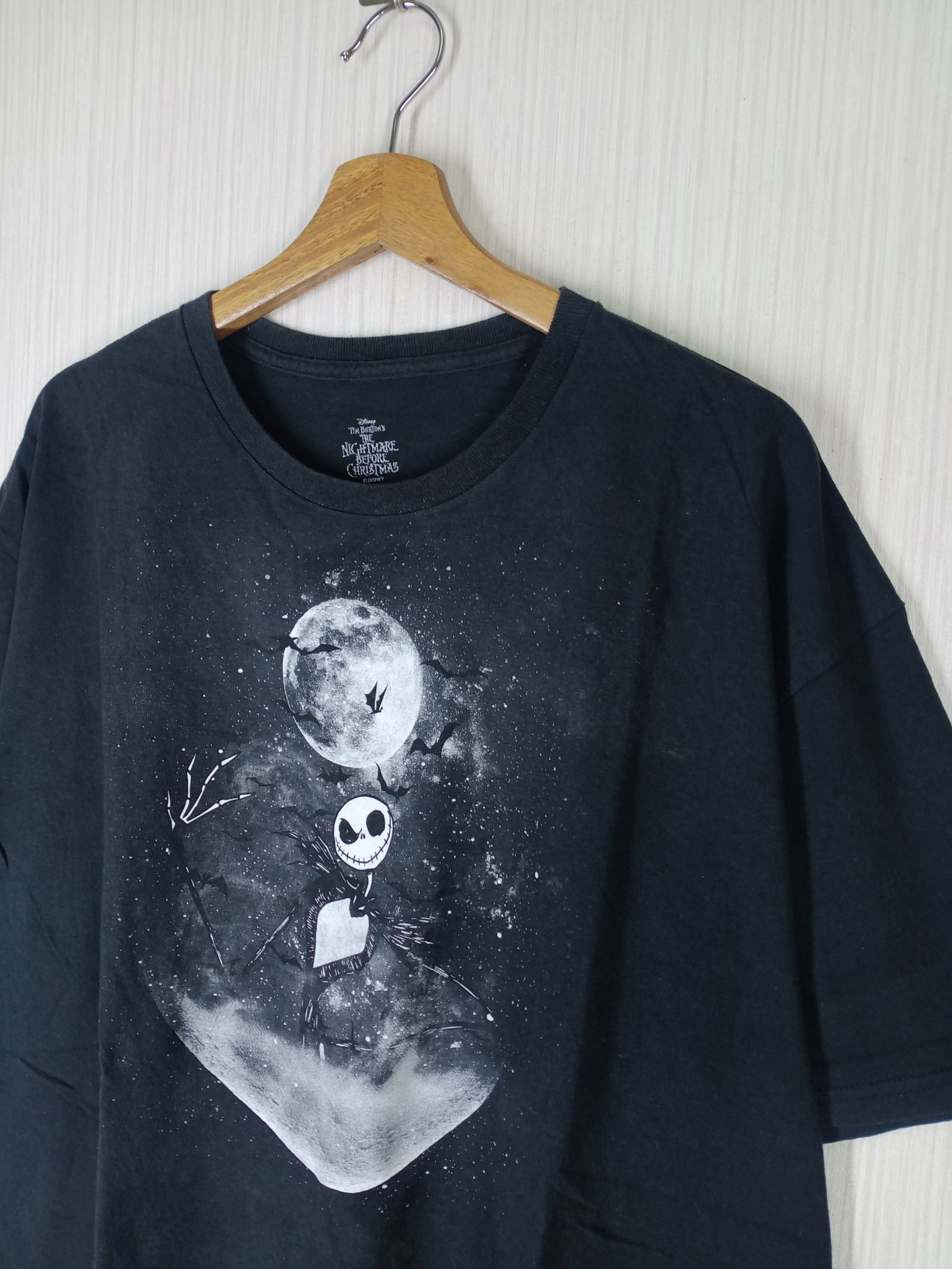 Disney Vintage Tim Burton Nightmare Before Christmas Tshirt Size US XL / EU 56 / 4 - 2 Thumbnail