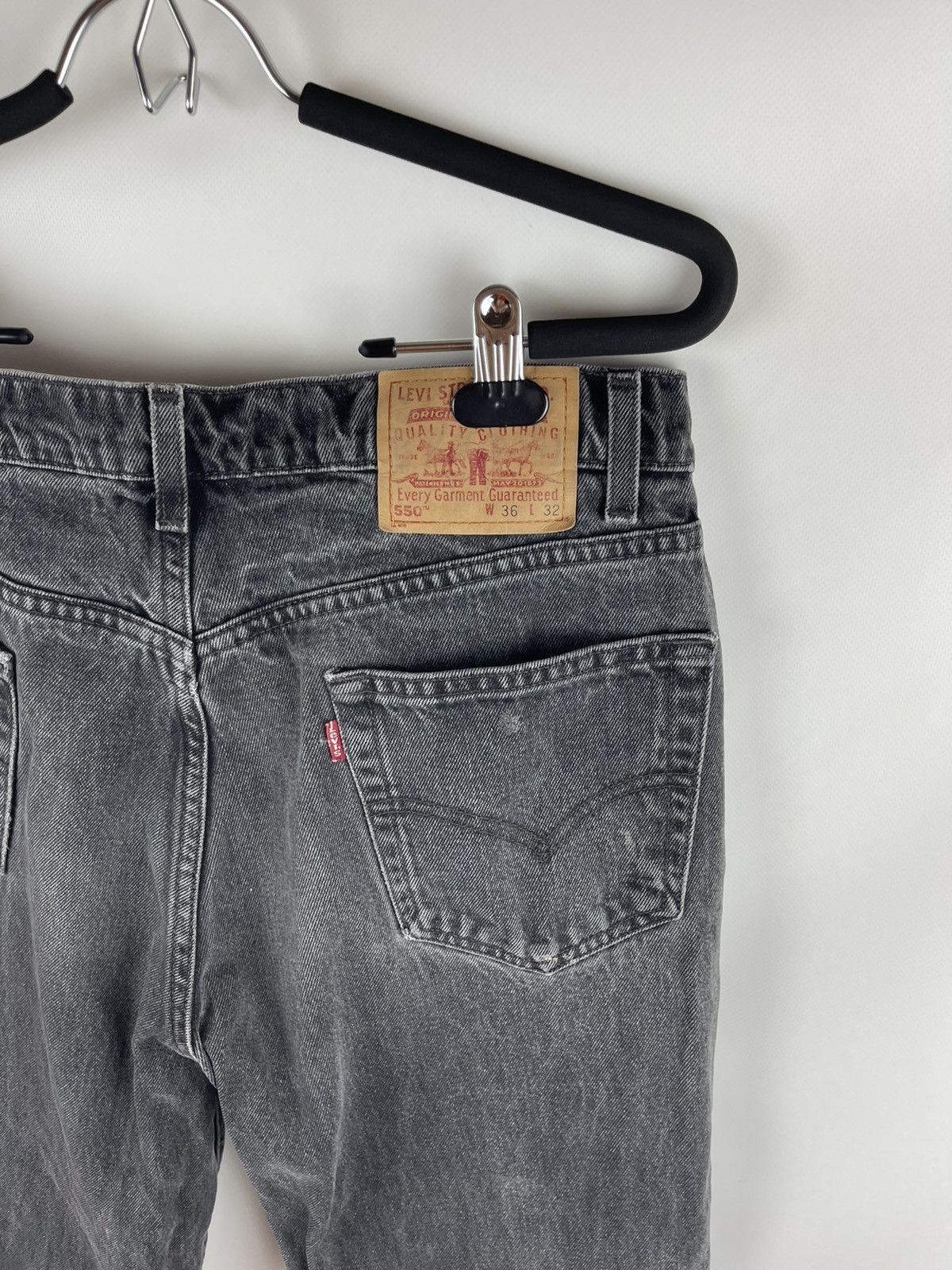Levi's Levi’s 550 vintage 90s grey distressed denim jeans pants Size US 34 / EU 50 - 10 Thumbnail