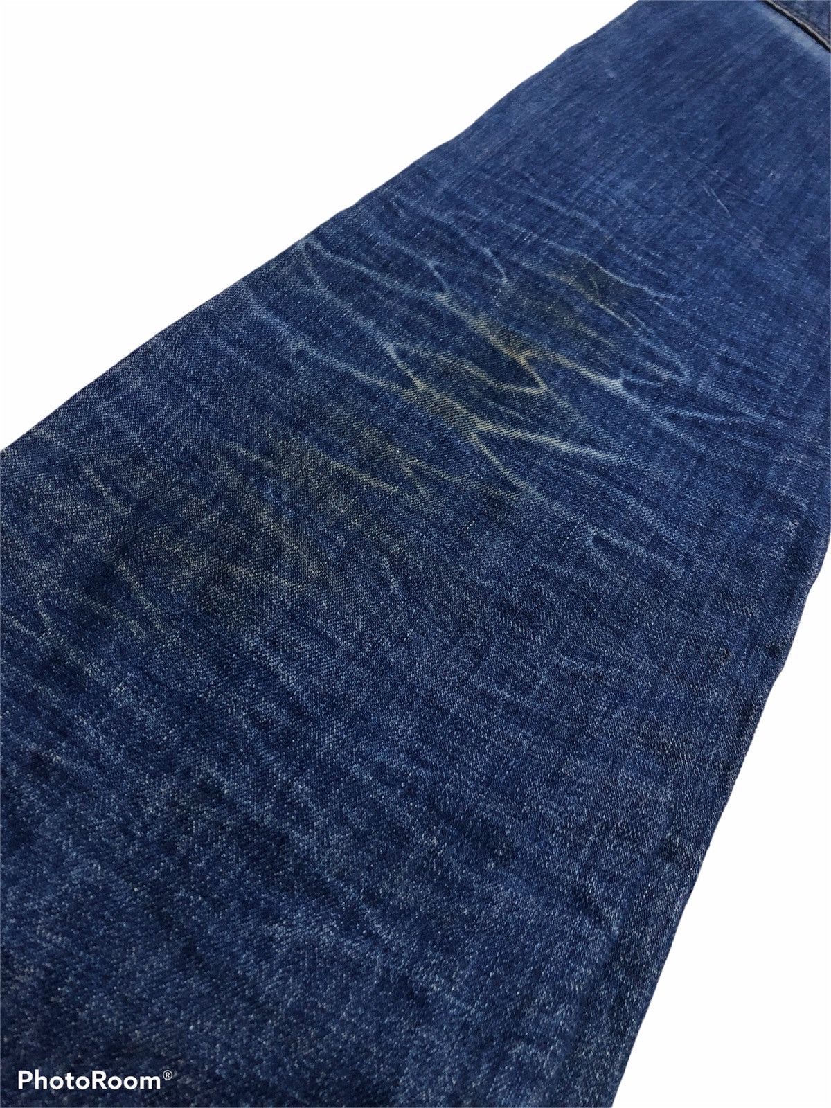 Other LOOMSTATE USA DISTRESSED DENIM Size US 33 - 13 Thumbnail