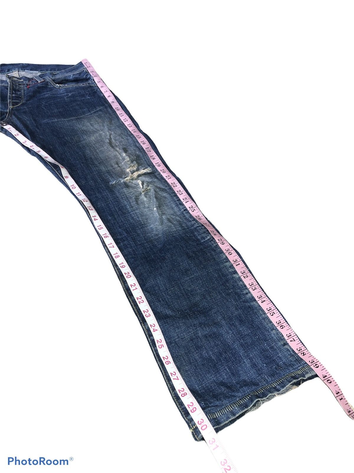 Other LOOMSTATE USA DISTRESSED DENIM Size US 33 - 17 Thumbnail