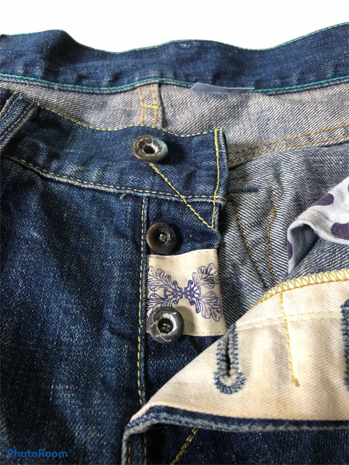 Other LOOMSTATE USA DISTRESSED DENIM Size US 33 - 11 Thumbnail