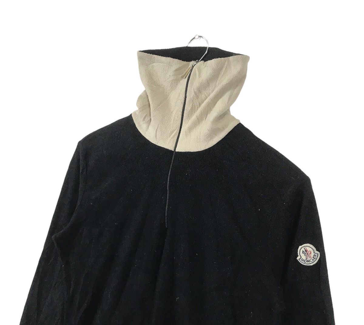 Moncler Moncler Half Zipper Turtle Neck Light Fleece Jumper Size US M / EU 48-50 / 2 - 2 Thumbnail