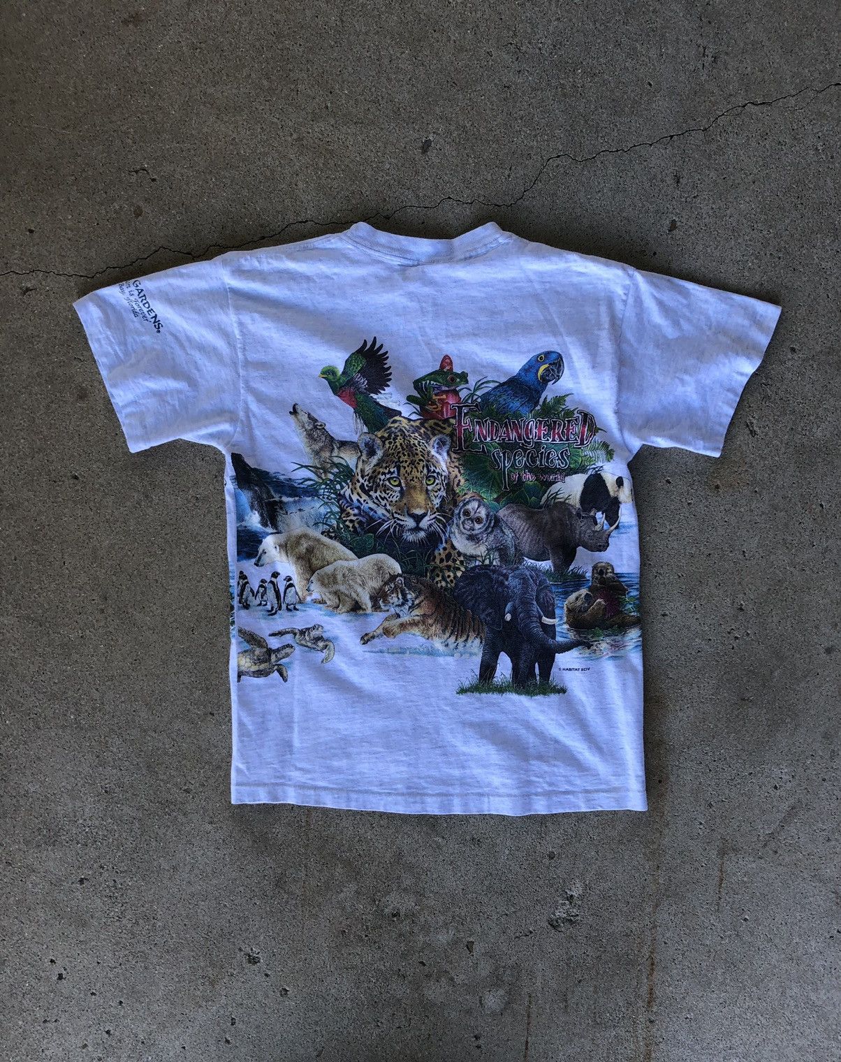 Vintage Vintage Busch Gardens endangered animals print tee Size US M / EU 48-50 / 2 - 2 Thumbnail