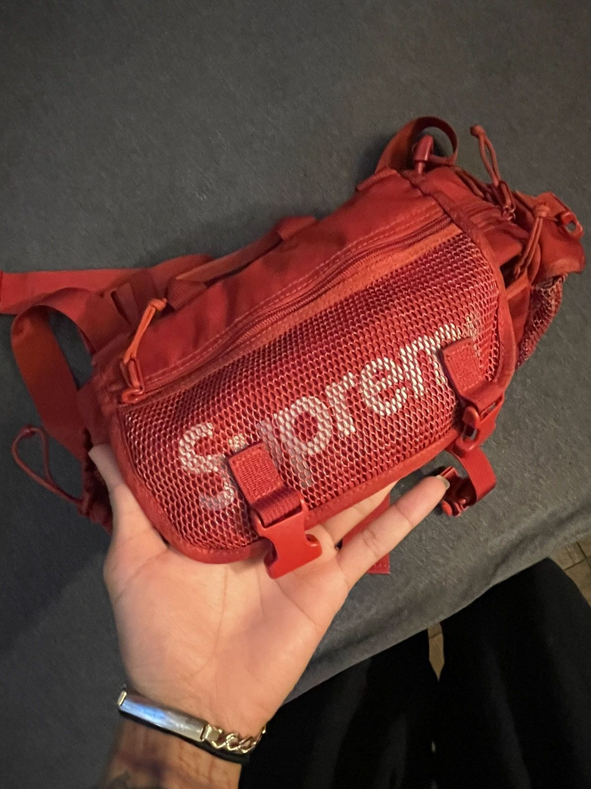 Supreme ss20 waist bag red hotsell