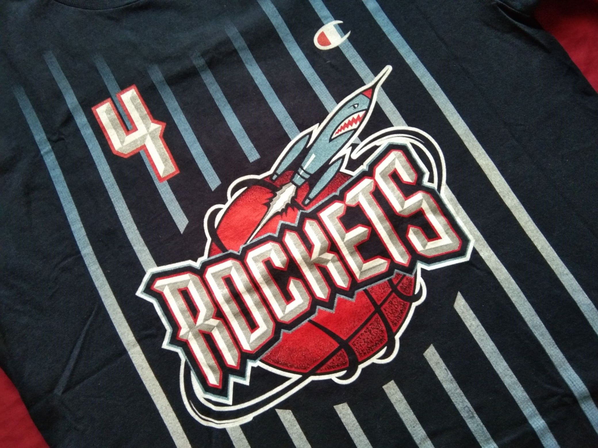 NBA VTG 90s Champion x NBA Houston Rockets Barkley tshirt Size US L / EU 52-54 / 3 - 2 Thumbnail