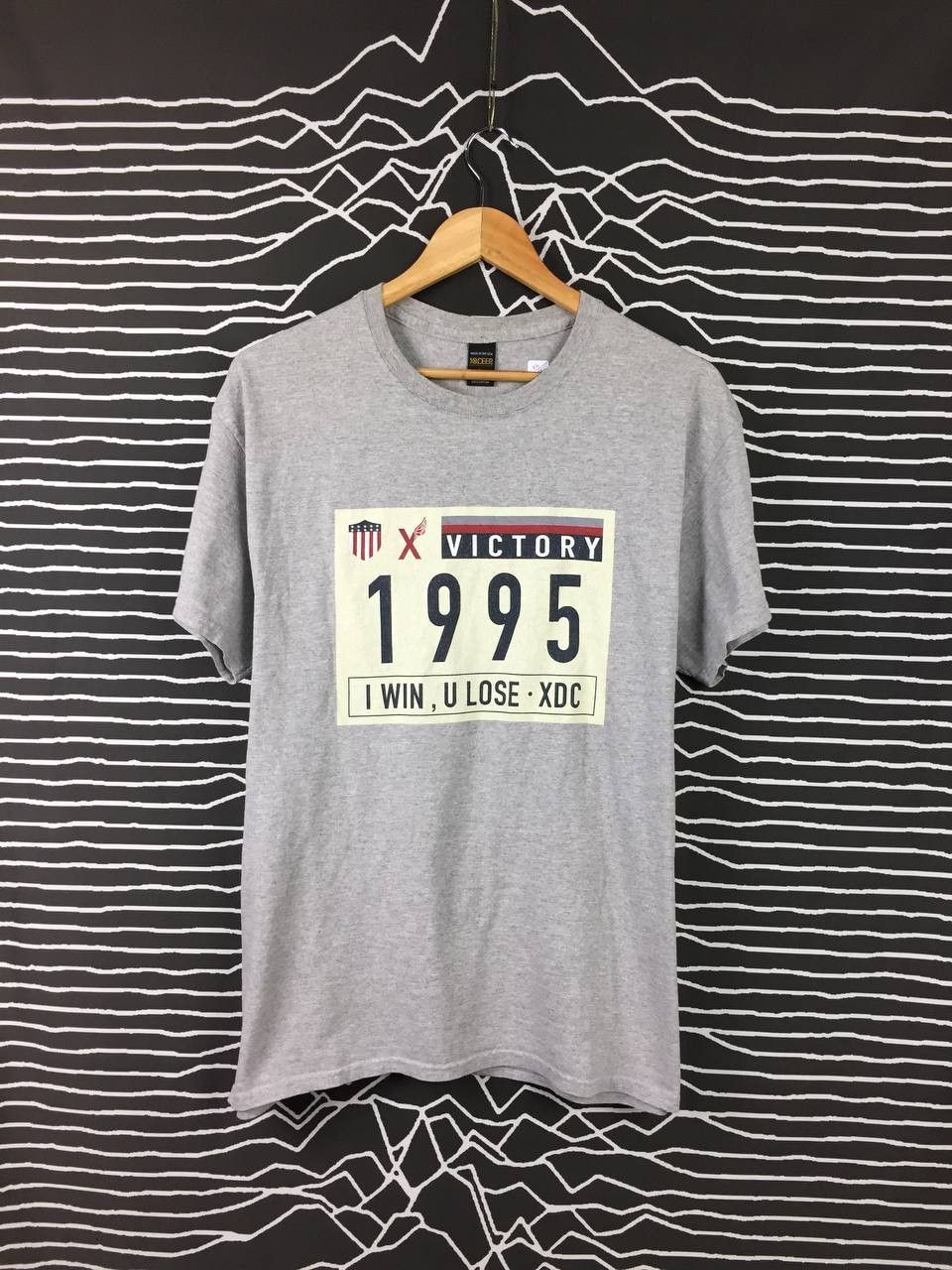 10 Deep Vtg 10DEEP Polo Stadium Rip Off Design Streetwear Tee Size US L / EU 52-54 / 3 - 2 Thumbnail
