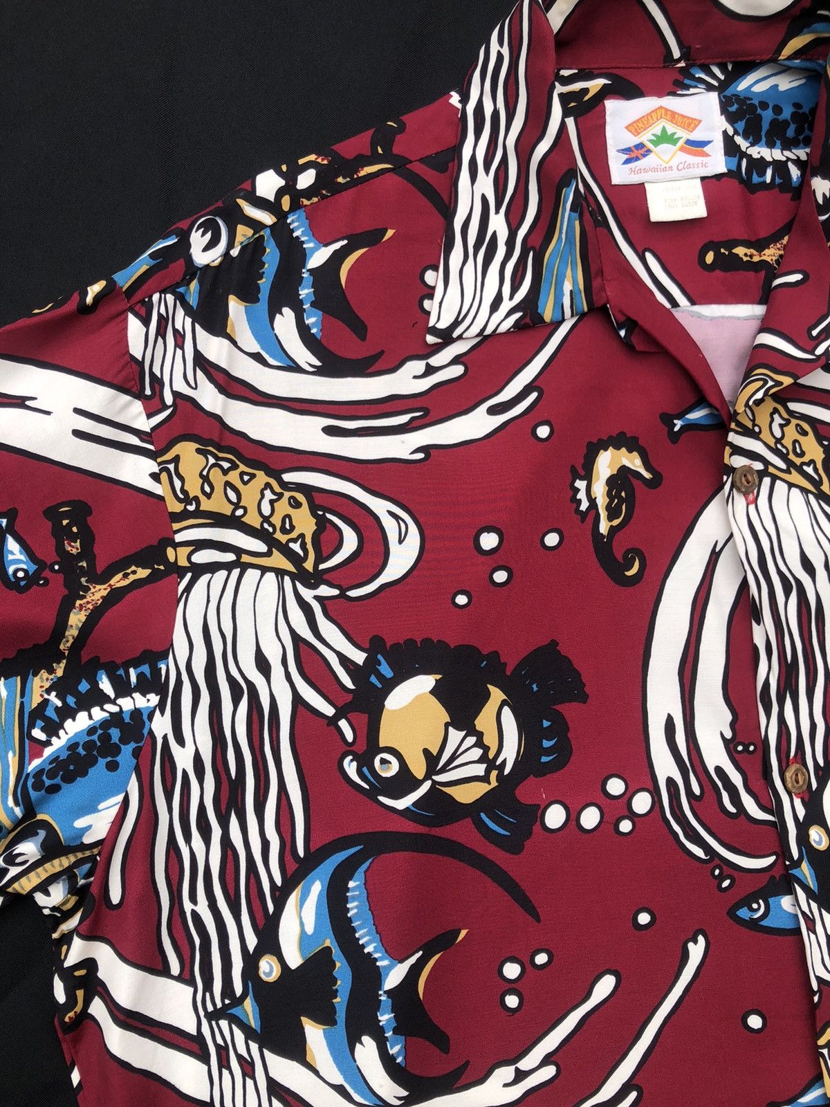 Vintage Vintage Pineapple Juice Marine Life Distress Rayon Hawaiian Size US M / EU 48-50 / 2 - 3 Thumbnail