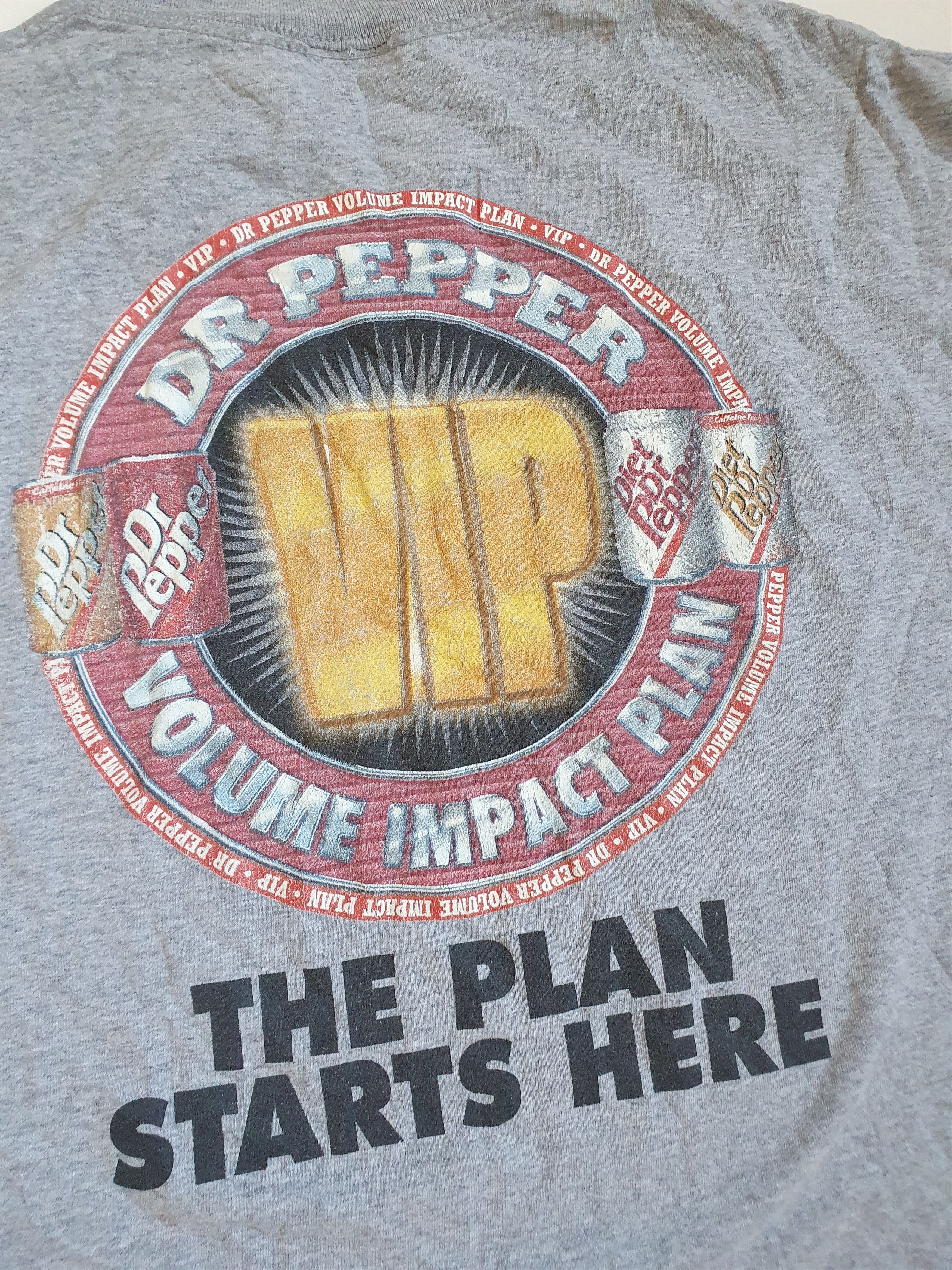 Delta × Vintage Dr.Pepper VIP Volume Impact Plan Vtg Delta tee,sz XL Size US XL / EU 56 / 4 - 15 Thumbnail