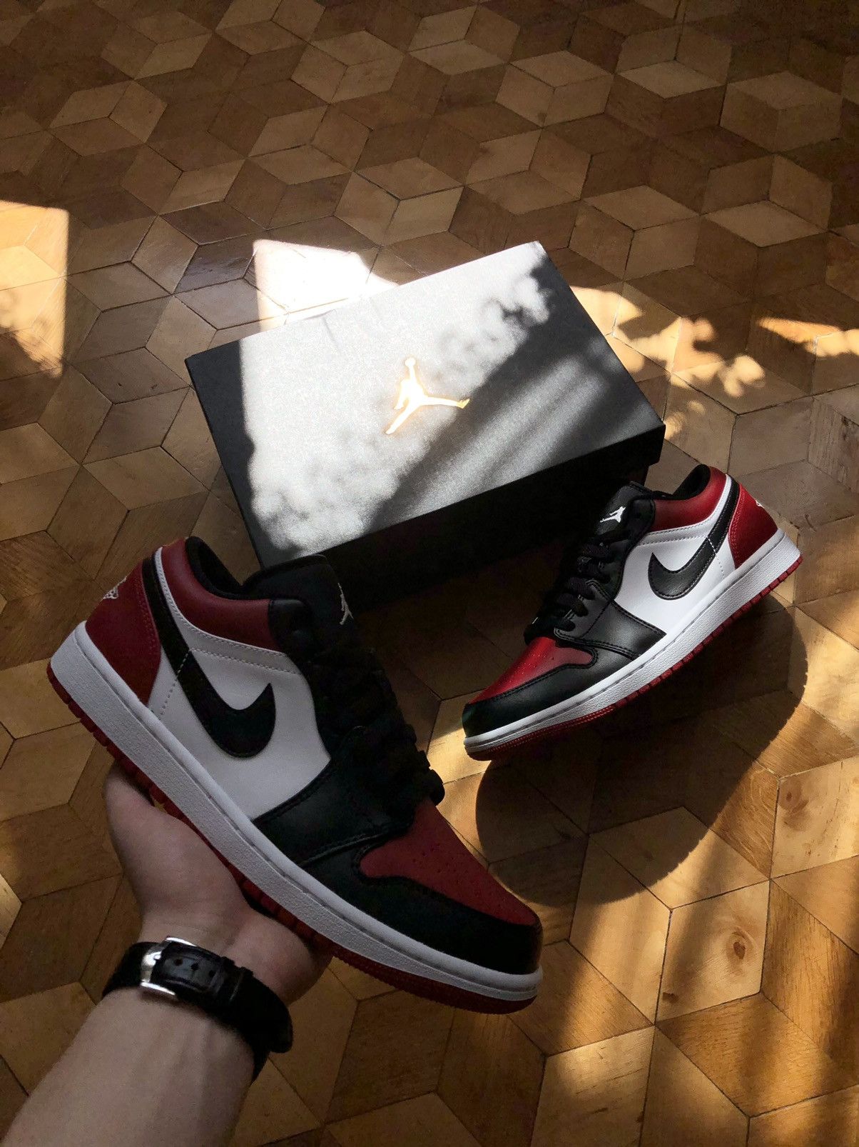 Jordan Brand Air Jordan 1 Low Bred Toe 2021 Brand New Size 10 Size US 10 / EU 43 - 1 Thumbnail