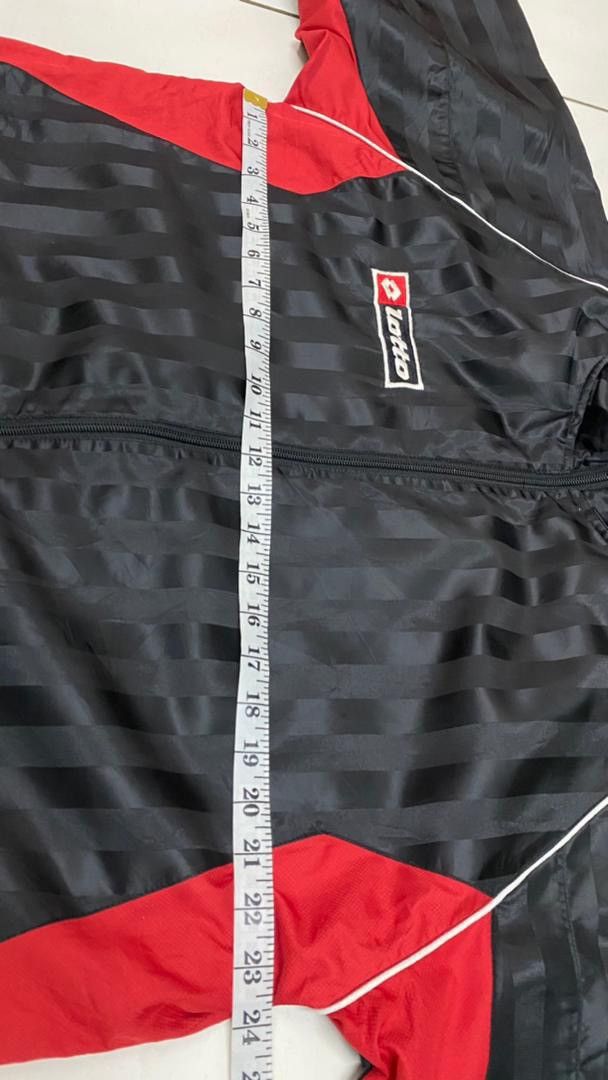 Lotto Sport × Vintage Vintage Lotto Italian Sport Design Windbreaker Jacket Size US L / EU 52-54 / 3 - 8 Thumbnail