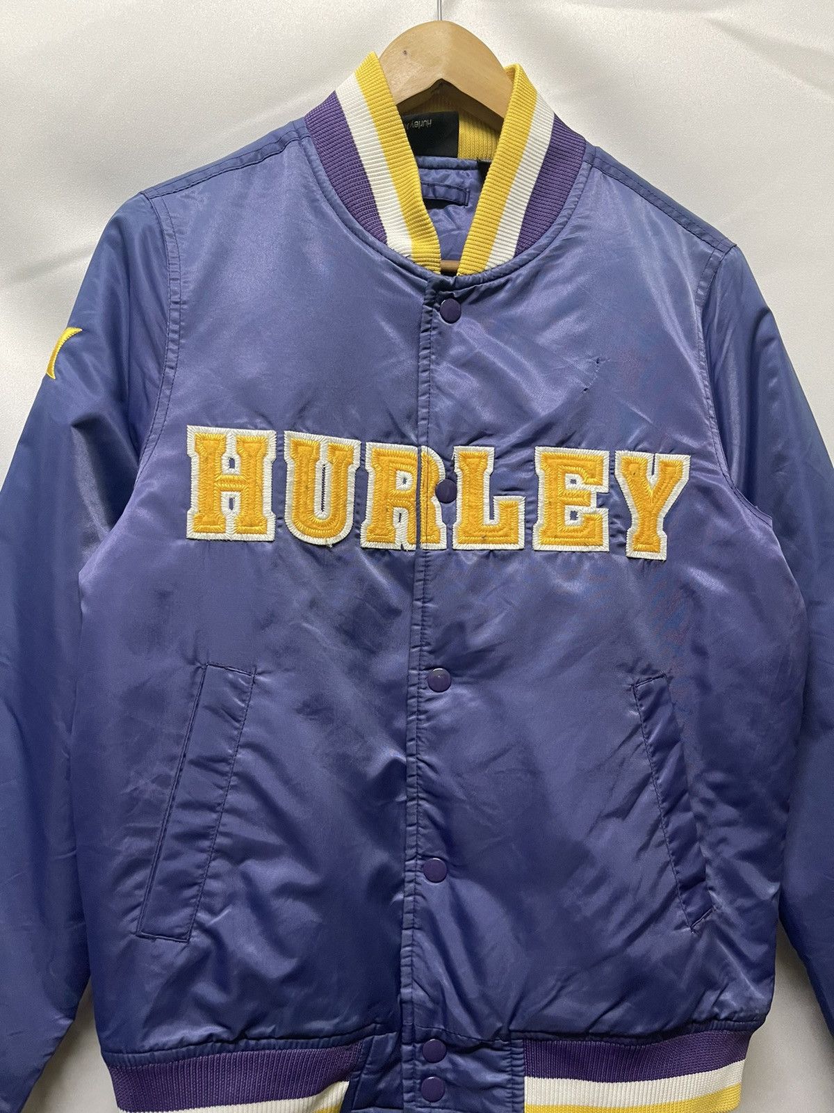 Hurley VINTAGE HURLEY BIG LOGO VARSITY JACKET Size US S / EU 44-46 / 1 - 3 Thumbnail
