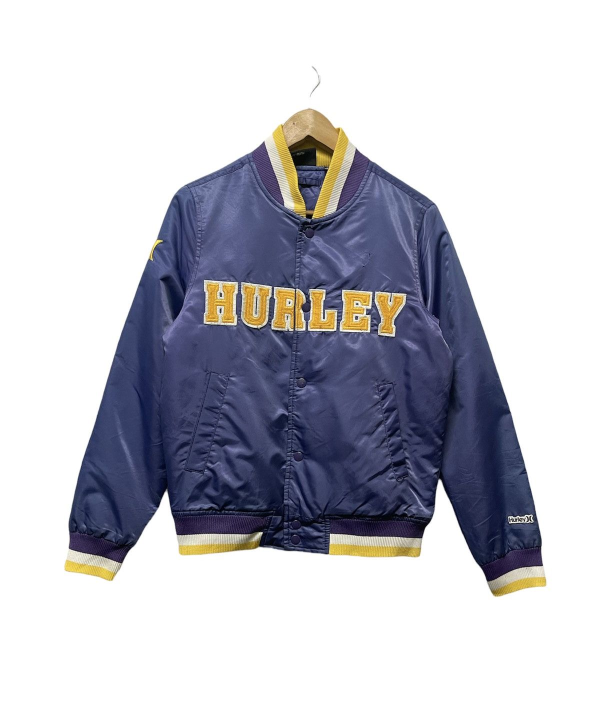 Hurley VINTAGE HURLEY BIG LOGO VARSITY JACKET Size US S / EU 44-46 / 1 - 1 Thumbnail