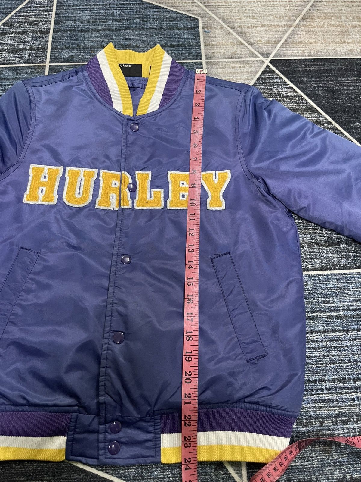 Hurley VINTAGE HURLEY BIG LOGO VARSITY JACKET Size US S / EU 44-46 / 1 - 13 Thumbnail