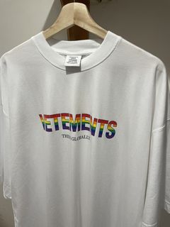 Vetements Vetements Think Globally Rainbow T-Shirt | Grailed