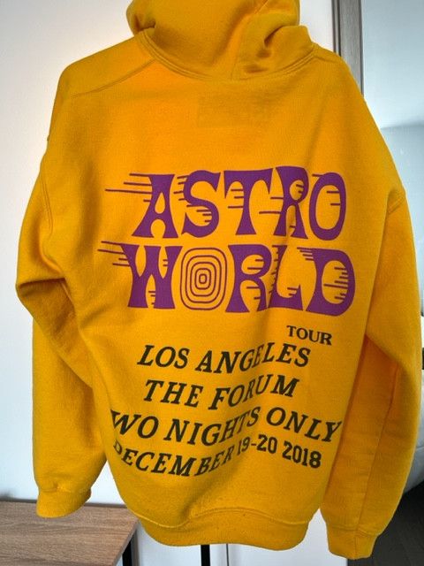 Astroworld best sale lakers hoodie