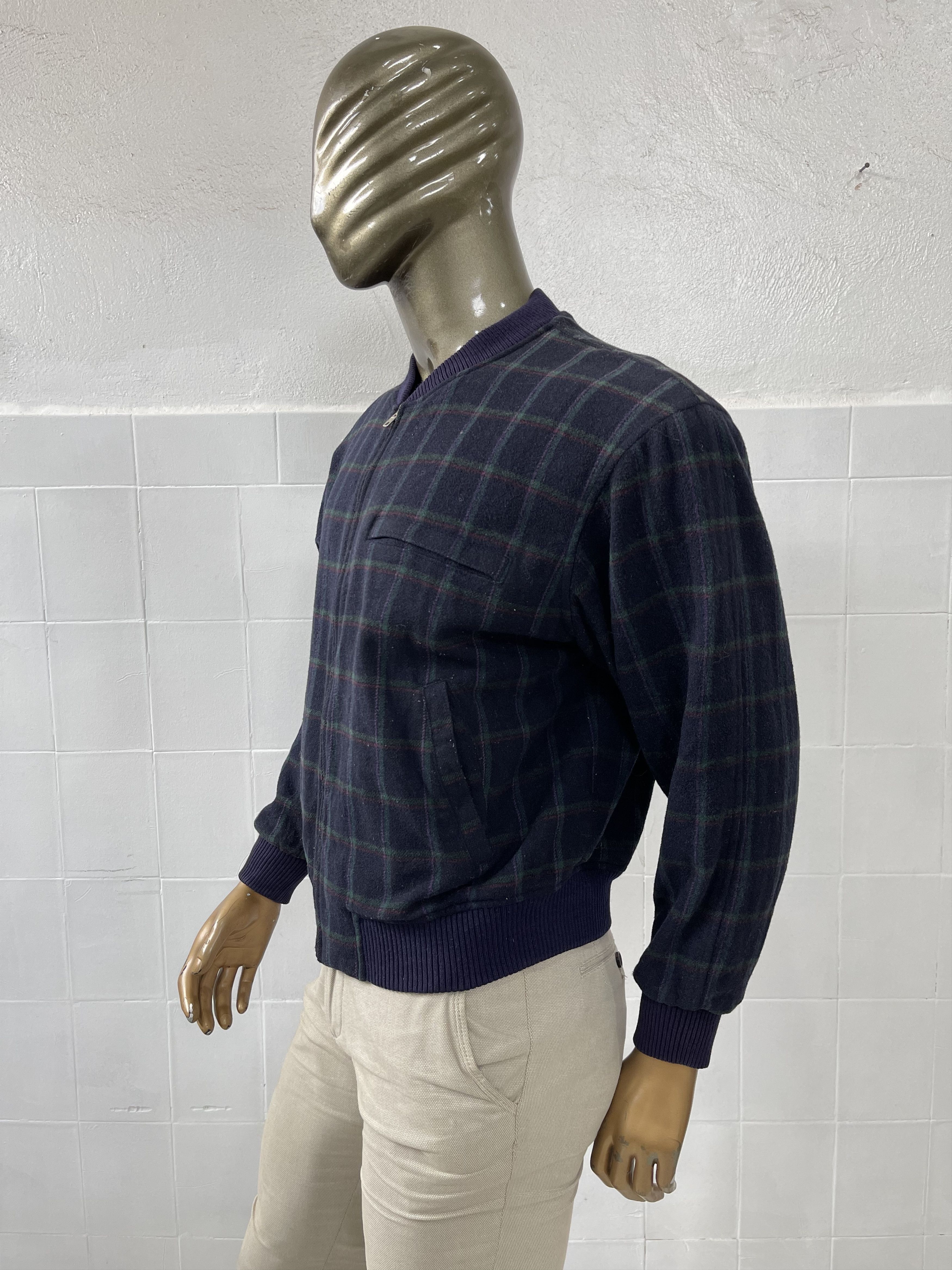 Burberry Vintage Bomber wool jacket Burberry size L Size US L / EU 52-54 / 3 - 2 Thumbnail