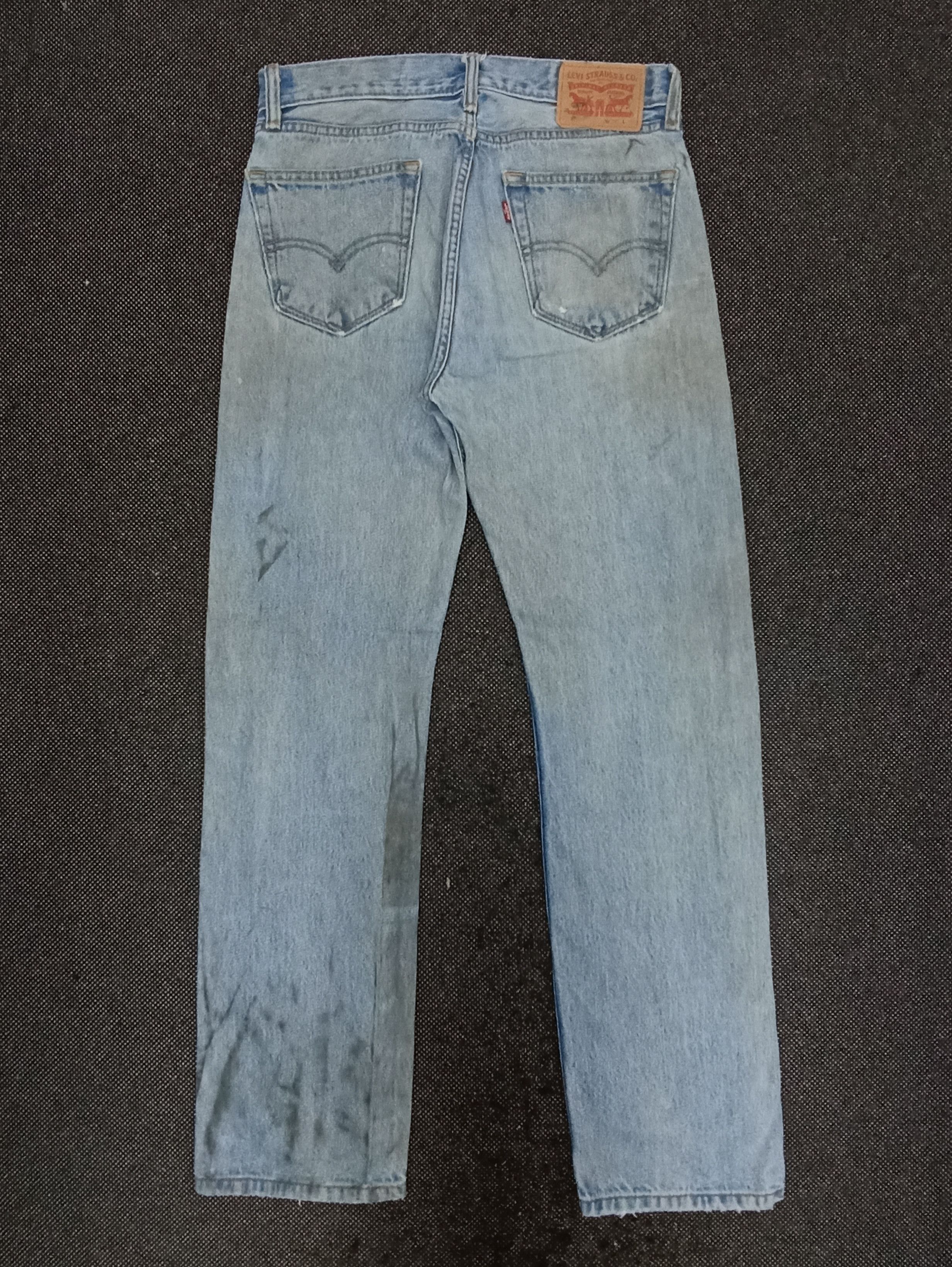 Jean × Levi's × Vintage VINTAGE LEVIS 505 DISTRESSED DIRTY JEANS -J336 Size US 32 / EU 48 - 2 Thumbnail